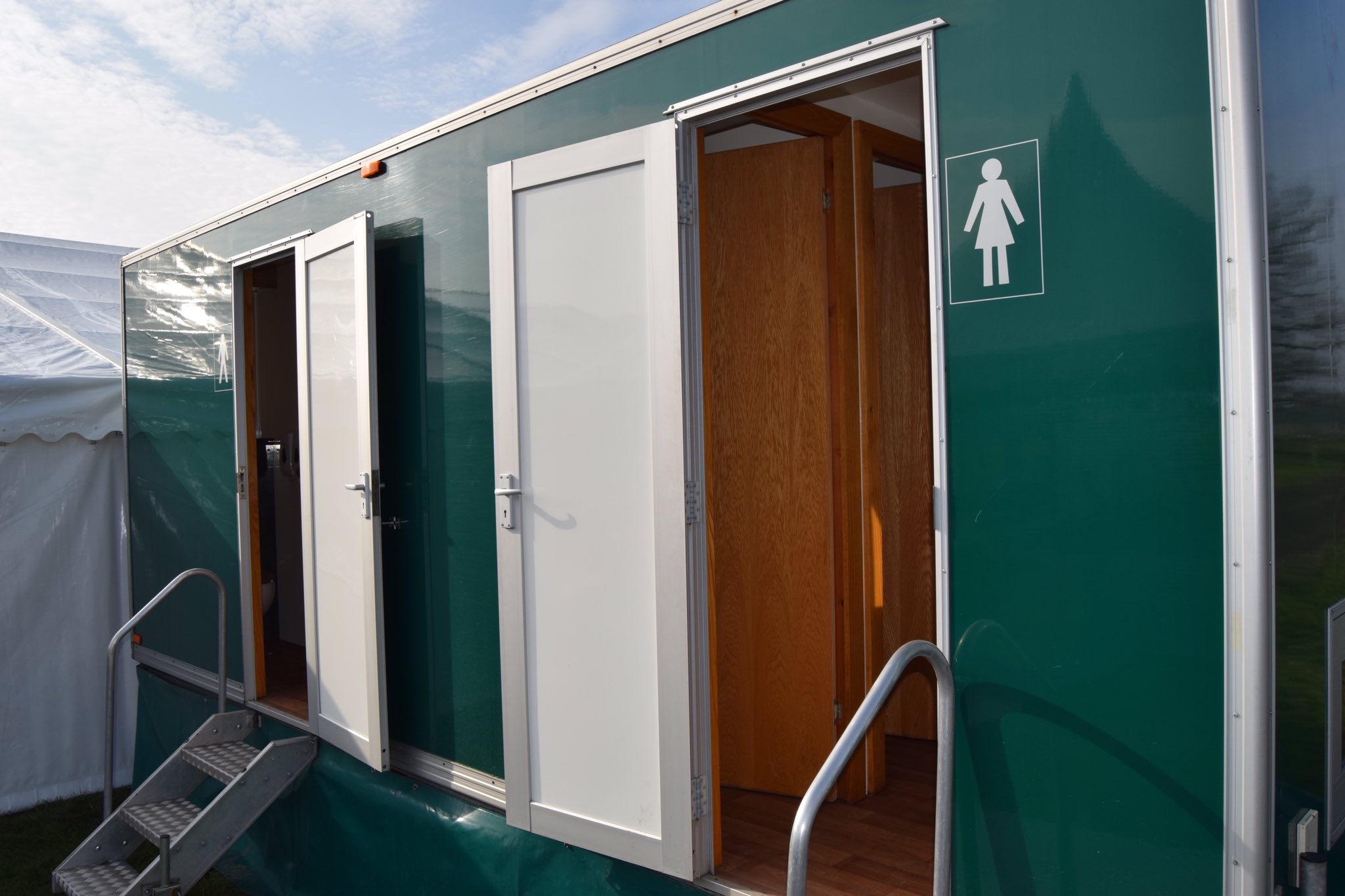 Green Valley Loos on Twitter "We offer luxury event toilets for