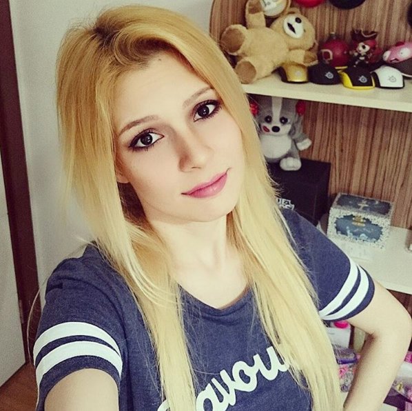 Duygu Köseoğlu on Twitter "Seri maçlarımdayım nolur afk gelmesin