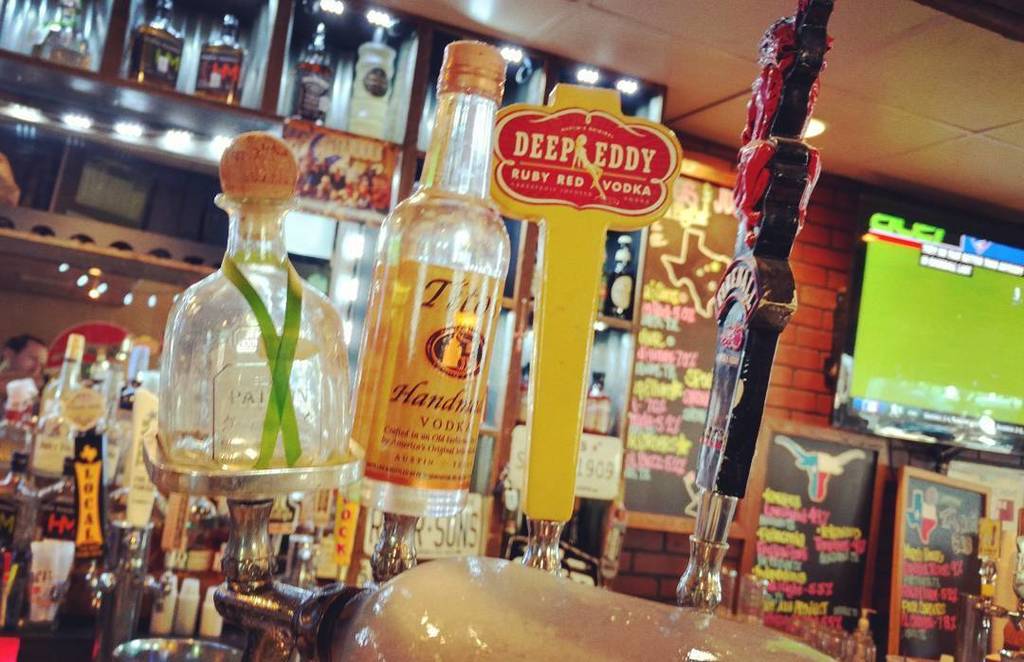 Nick Richardi on Twitter "Titos on tap! And chilled…