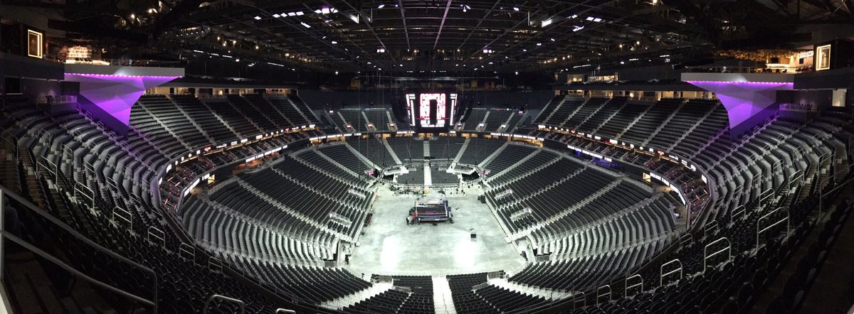 Inside the new tmobile arena in las vegas.
