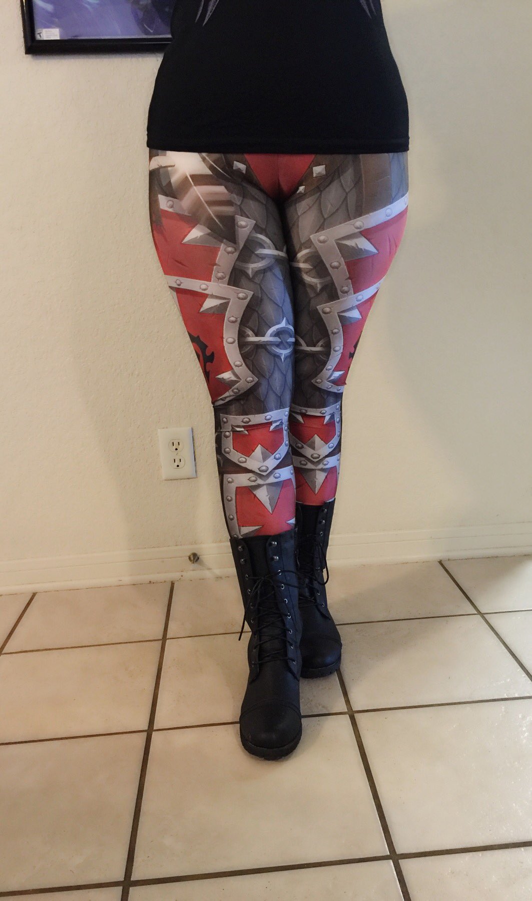 Chel Hell Bunny 🐇 on Twitter: "this better? 😋…