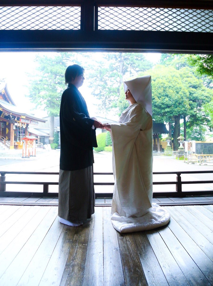 声優レスラー清水愛、DDTのリングアナの井上マイクと結婚する Togetter