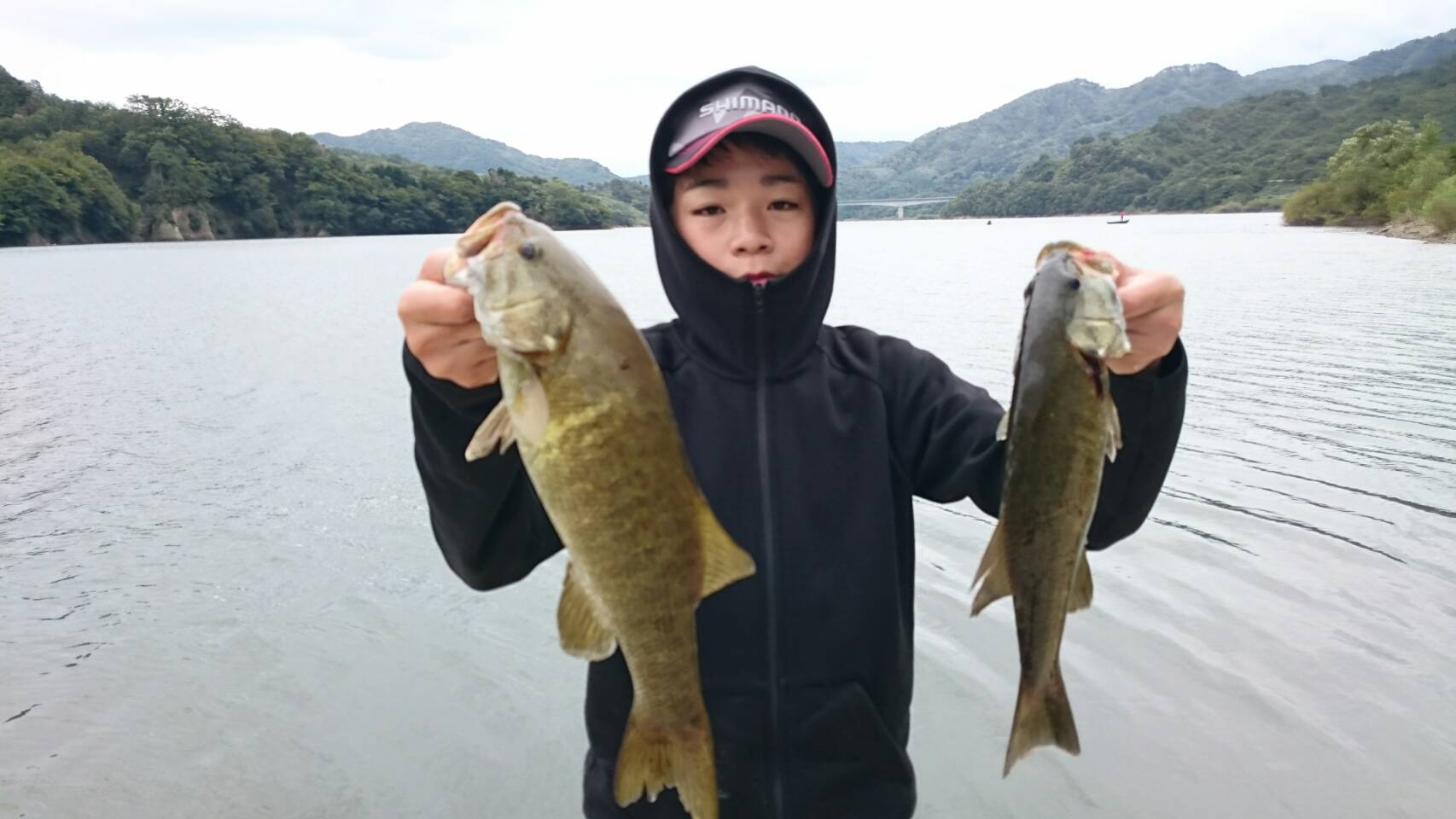優樹バス釣り on Twitter "昨日は真野ダムにて、バス釣りしてきた！😤💪🔥 ラージとスモール両方40up釣れたからめっちゃ良かった