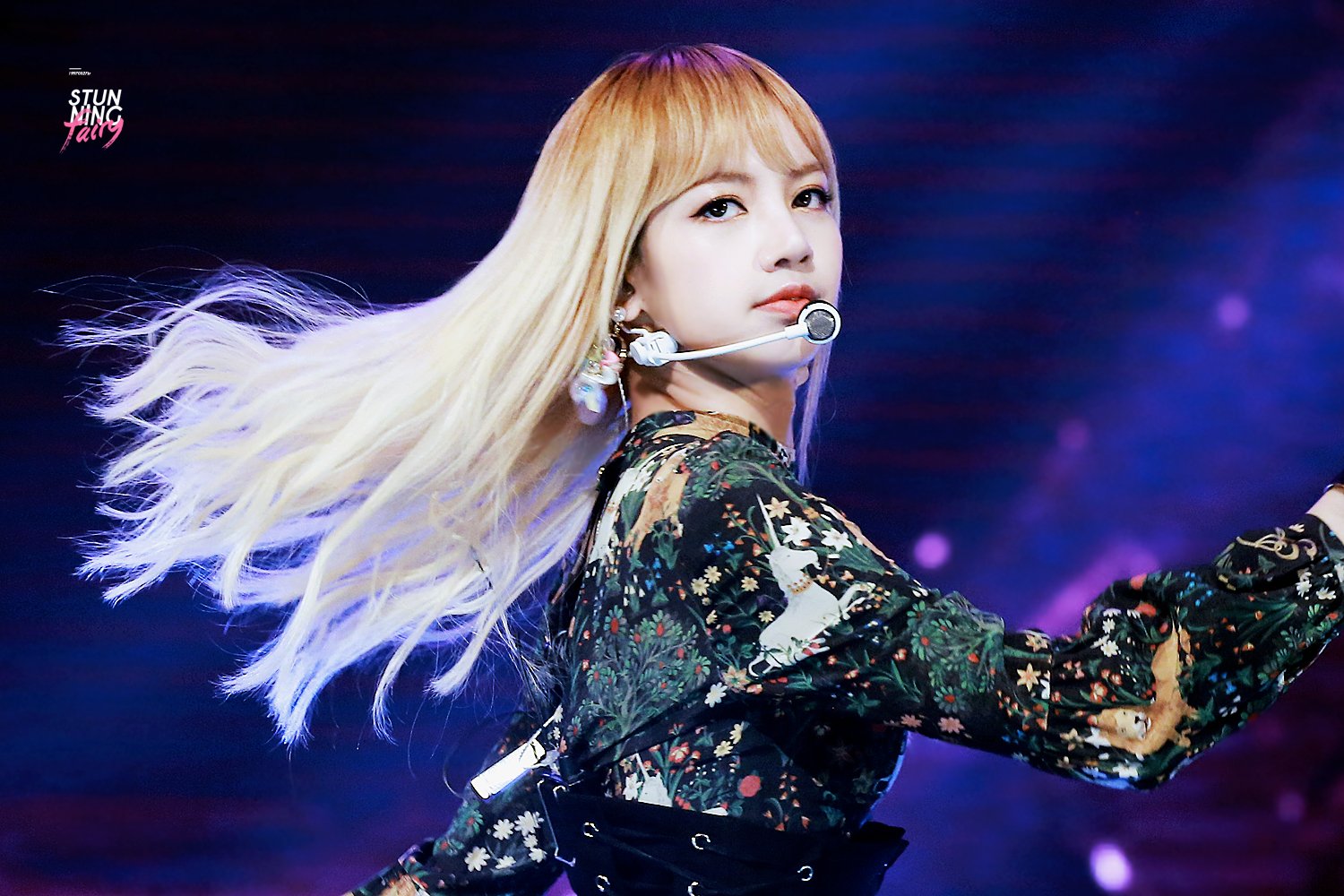 STUNNING FAIRY on Twitter "161116 AAA 블랙핑크 BLACKPINK 리사 LISA…