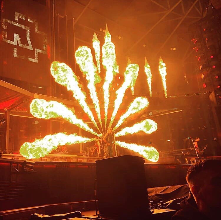 Rammstein Brasil On Twitter: "#Rammstein @ Veltins-Arena 27.05.2019 - Setlist: 1. Was Ich Liebe 2. Links 2-3-4 3. Sex 4. Tattoo 5. Sehnsucht 6. Zeig Dich 7. Mein Herz Brennt 8. Puppe 746_x_750_jpg