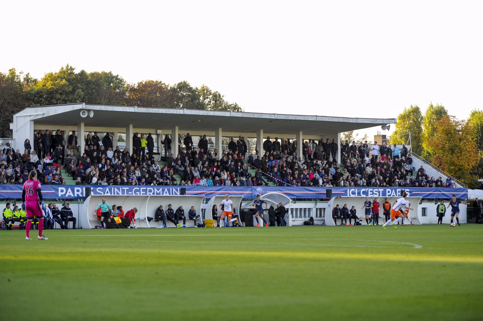 PSG Féminines on Twitter "📍 Les Parisiennes affronteront l