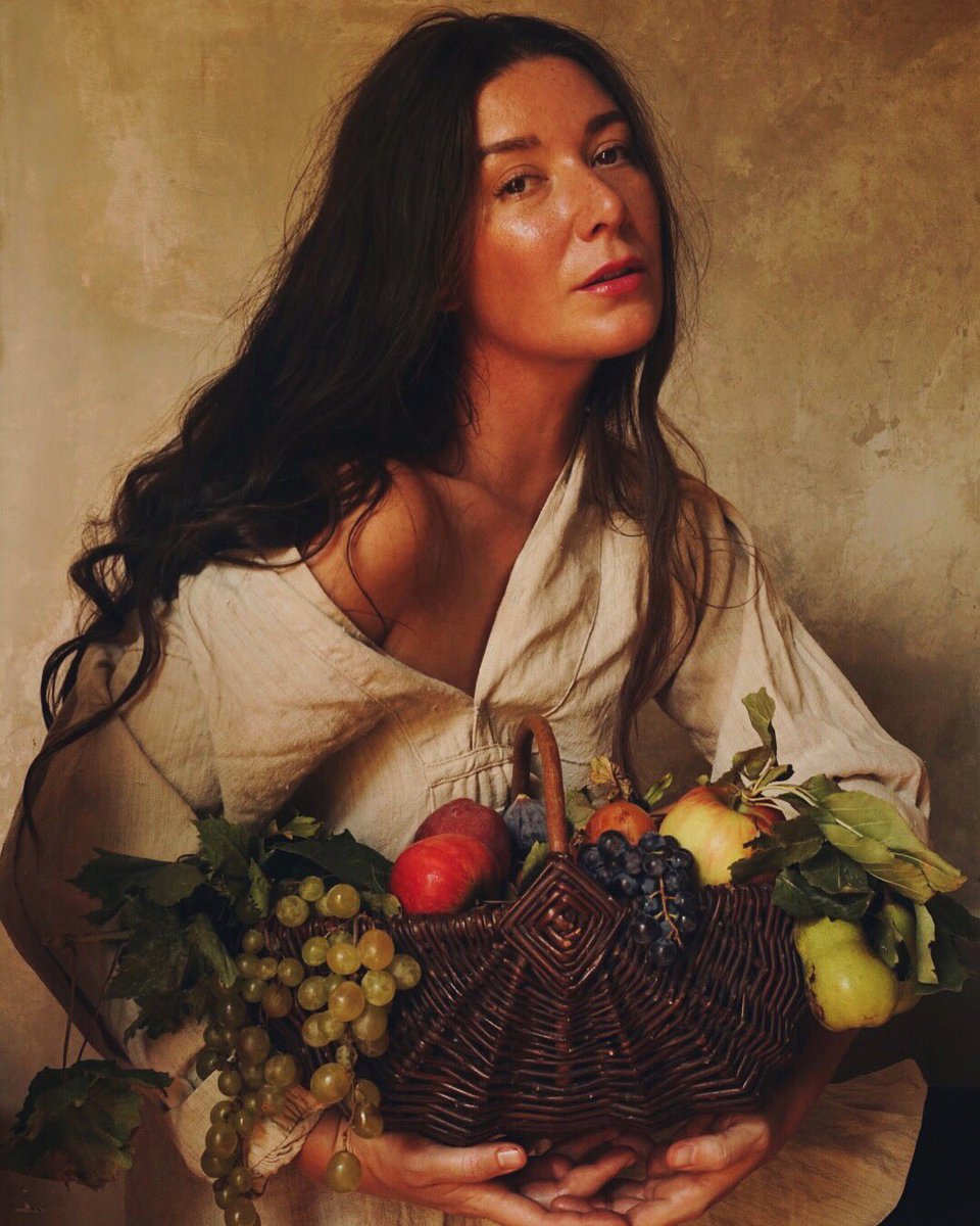 Ann Street Studio On Twitter Portrait After The Saturday Market Provenceselfportraitseries Inspired By Caravaggio S Boy With Basket Of Fruit C 1593 Https T Co Fvjzypkg32