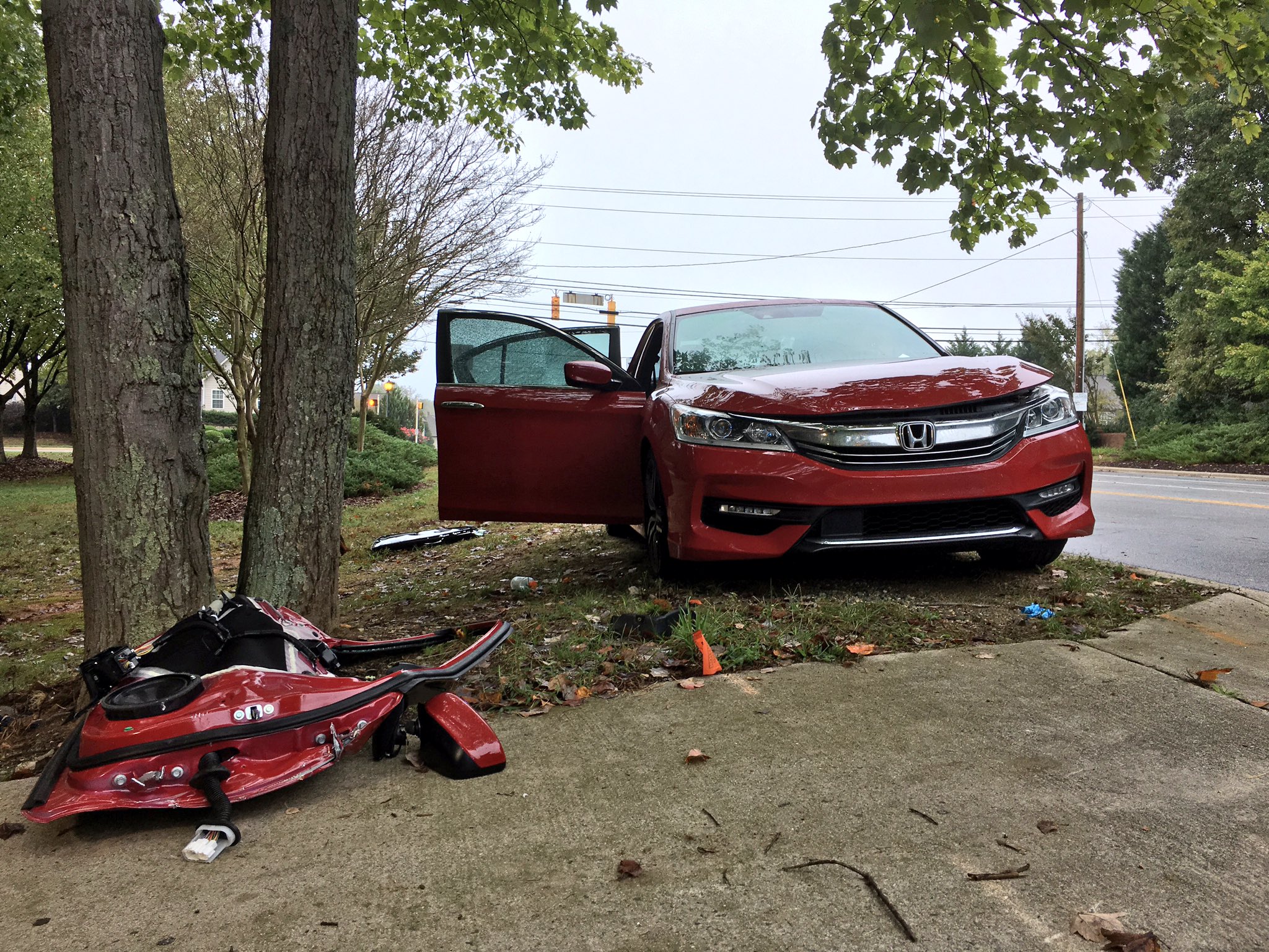 Kelsey Fabian on Twitter "This was the car involved in the bus crash