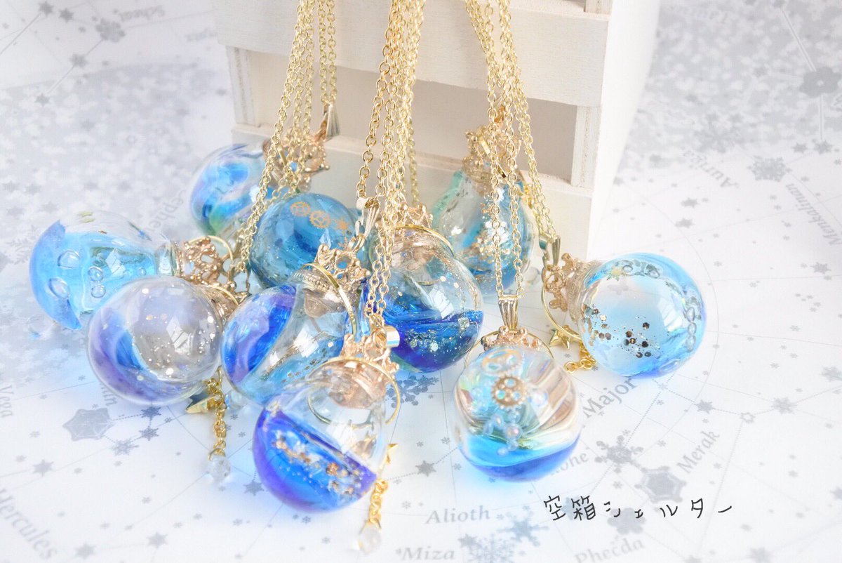 tweet 100均材料でスノードーム♡レジンのガラスドームアクセサリーの作り方 NAVER まとめ