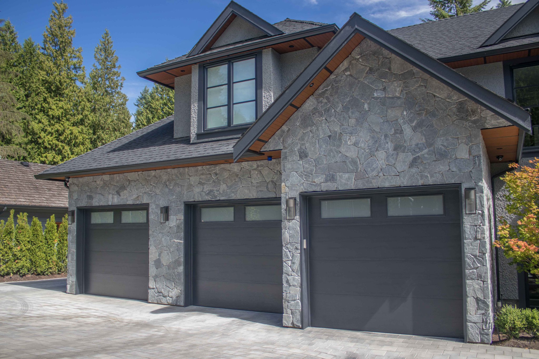 K2 Stone on Twitter "A traditional home design featuring Tofino Sky Field Stone Veneer on the