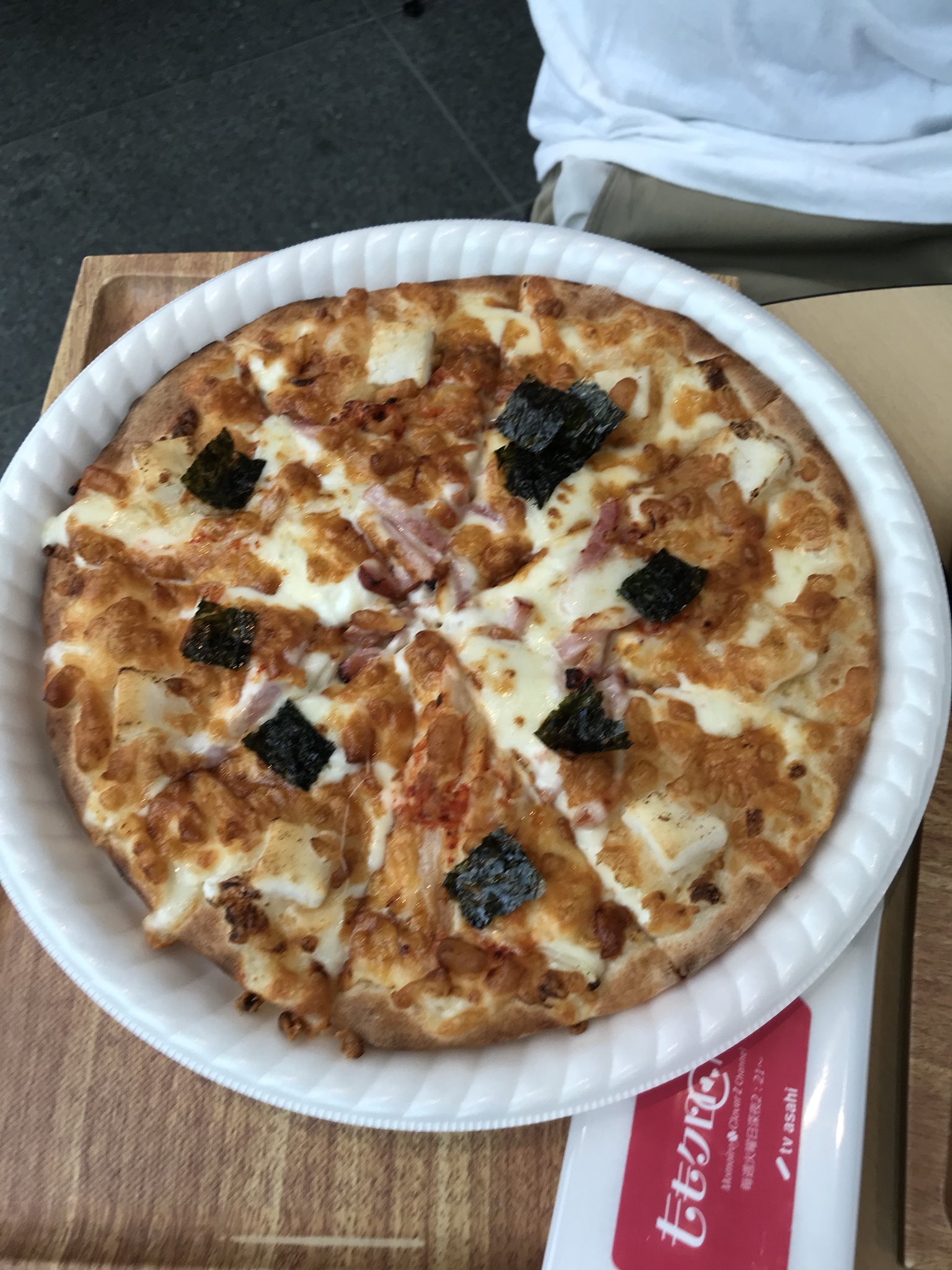 みそしるぶっかけごはん【箱推し妄想族】 on Twitter "れにちゃんピザと玉さんピザ… た、食べられるかなw