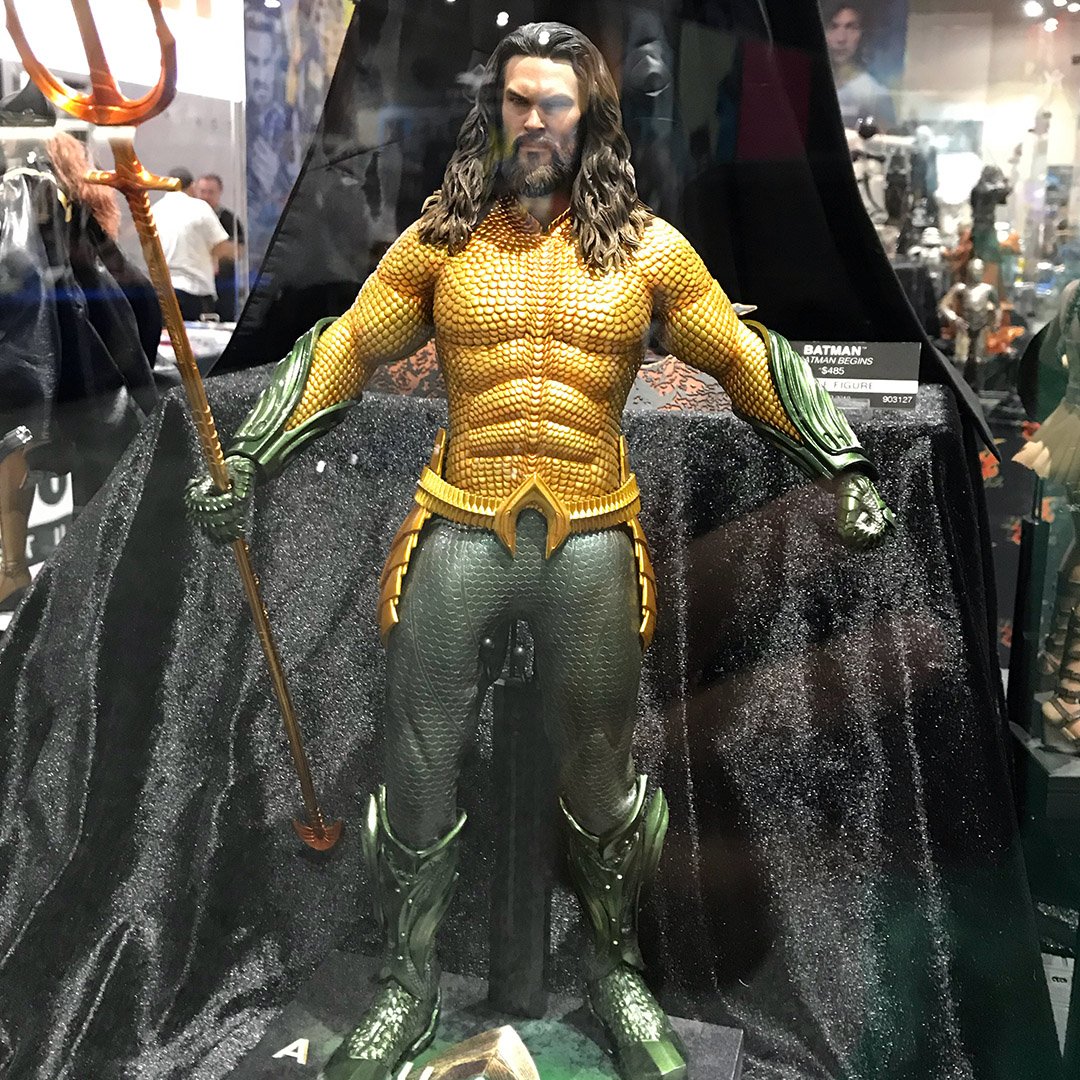 Rotten Tomatoes on Twitter "Jason Momoa rocks the classic Aquaman