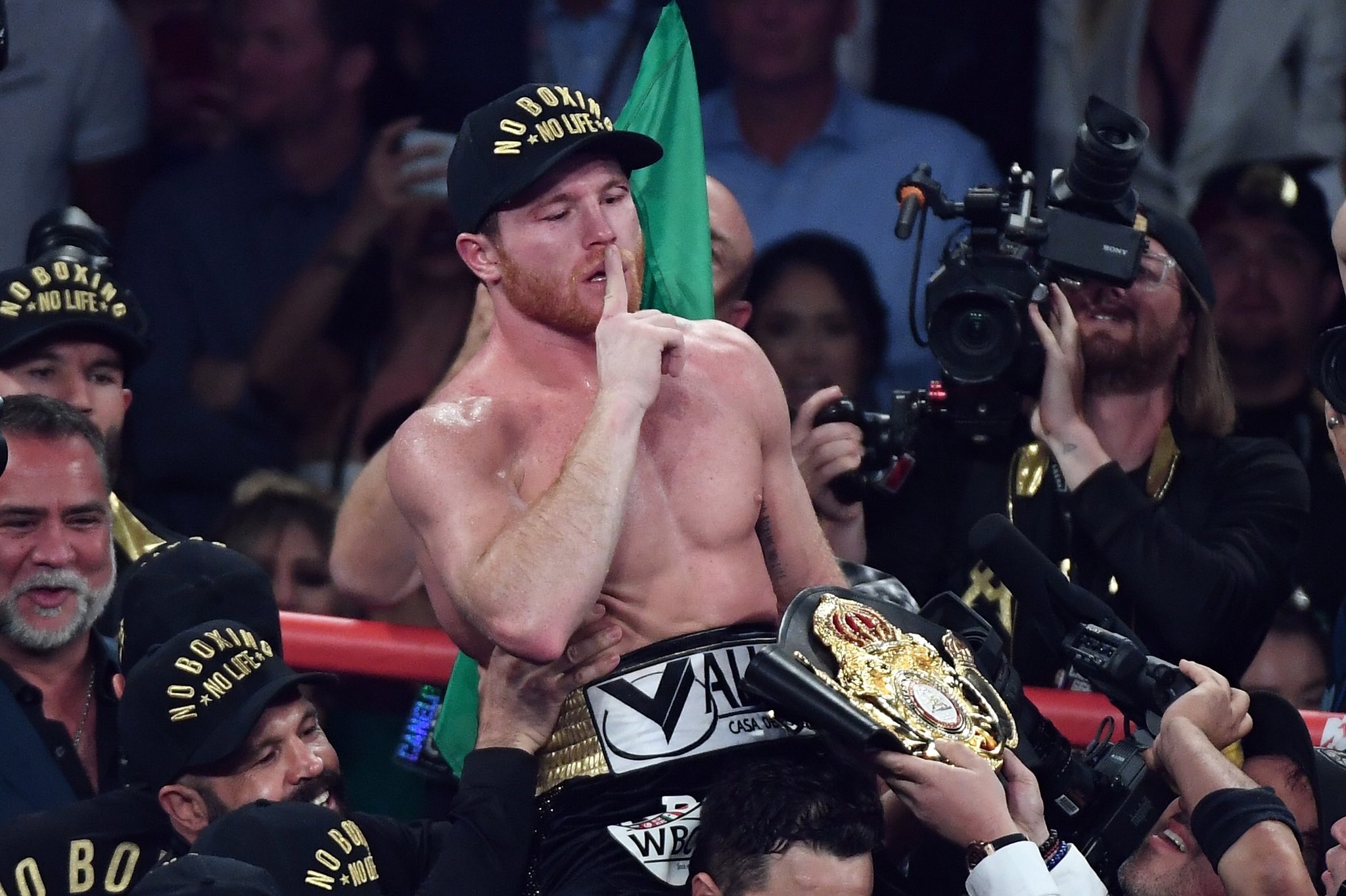 Watch Wilder v Fury on BT Sport Box Office 🥊 on Twitter "Rocky