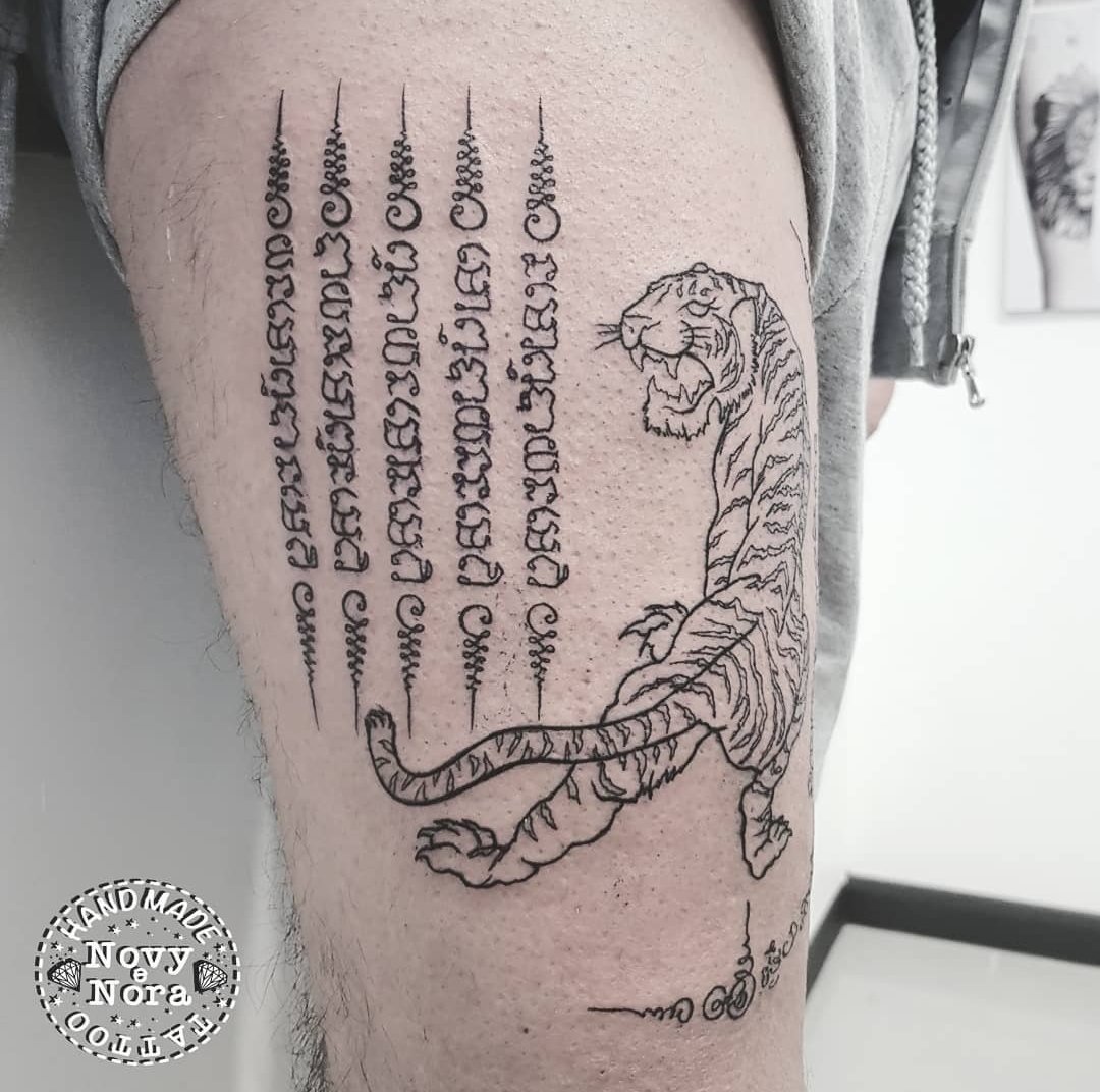 Novytattoo Handmade on Twitter "Thai Tattoo. Sak Yant 🐯 thai 