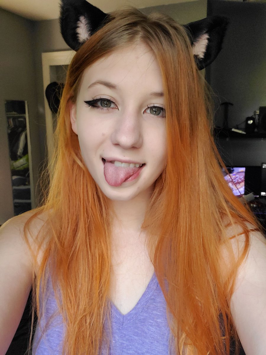 MattieDoll 🌸 on Twitter: "I'm cat girl for the night. Purrrrrrrr 😸…