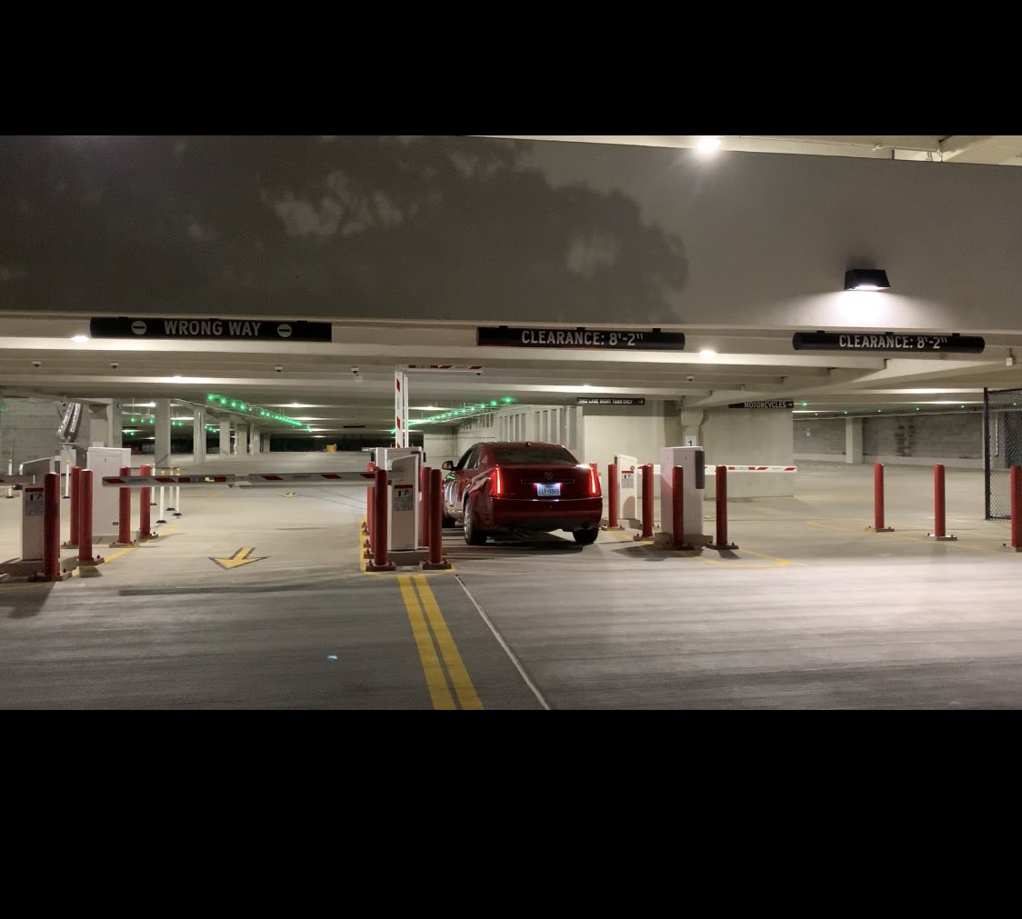 New parking garage between Architecture bldg and Elgin Academic Excellence Coogfans