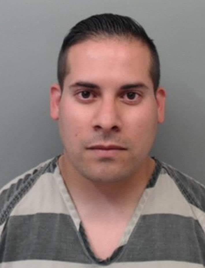 The Streets Of Laredo Texas Run Red With Blood (the_laredo) Twitter