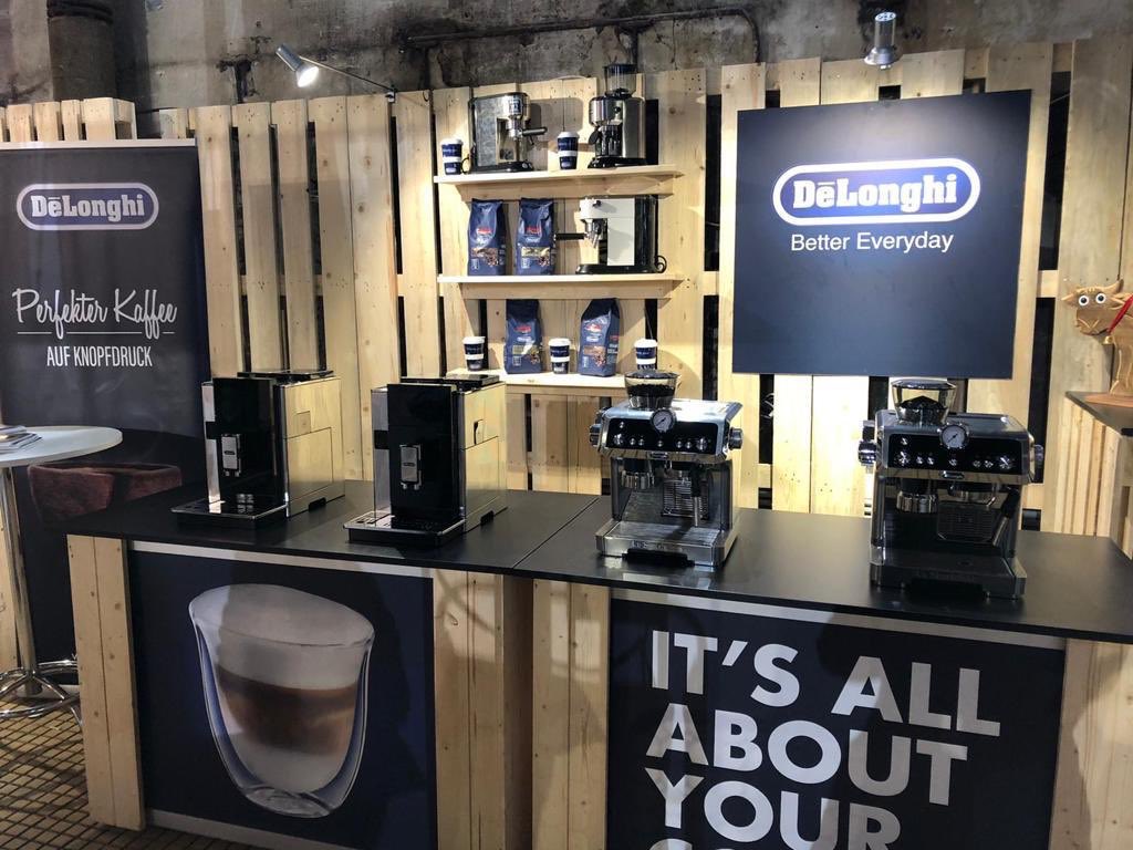 Delonghi Twitter Search