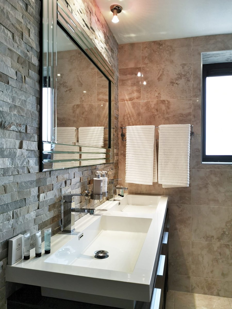 dgl properties (PropertiesDgl) Twitter