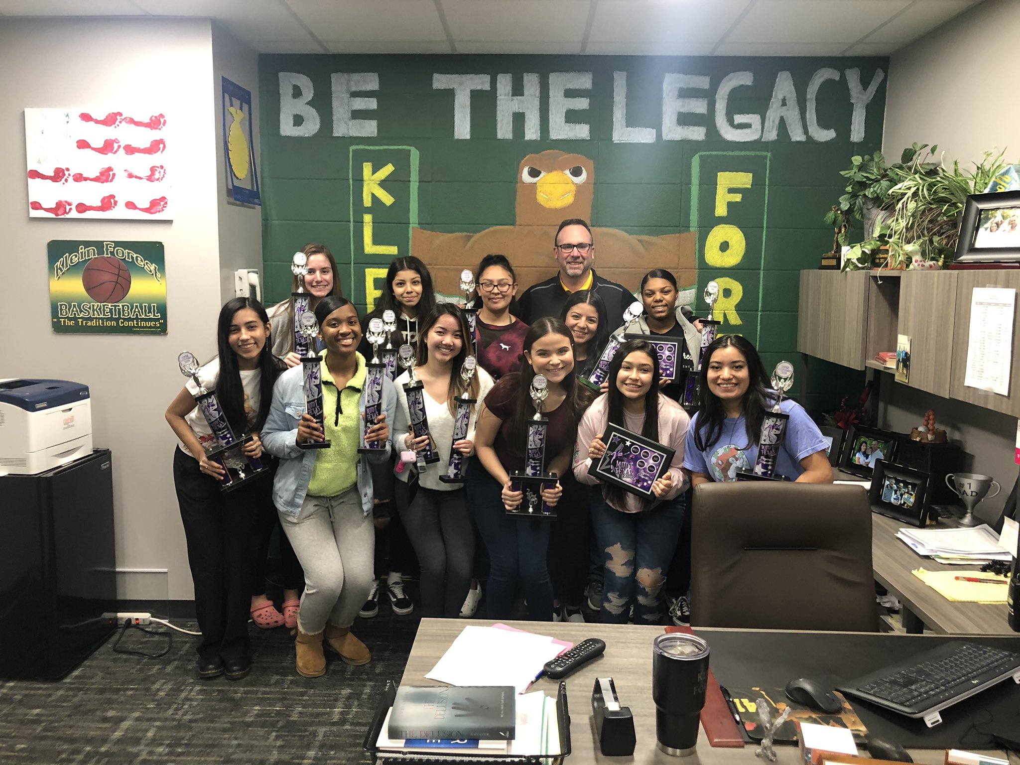 KFHS Goldduster Drill Team on Twitter "We had SOO much fun showing our