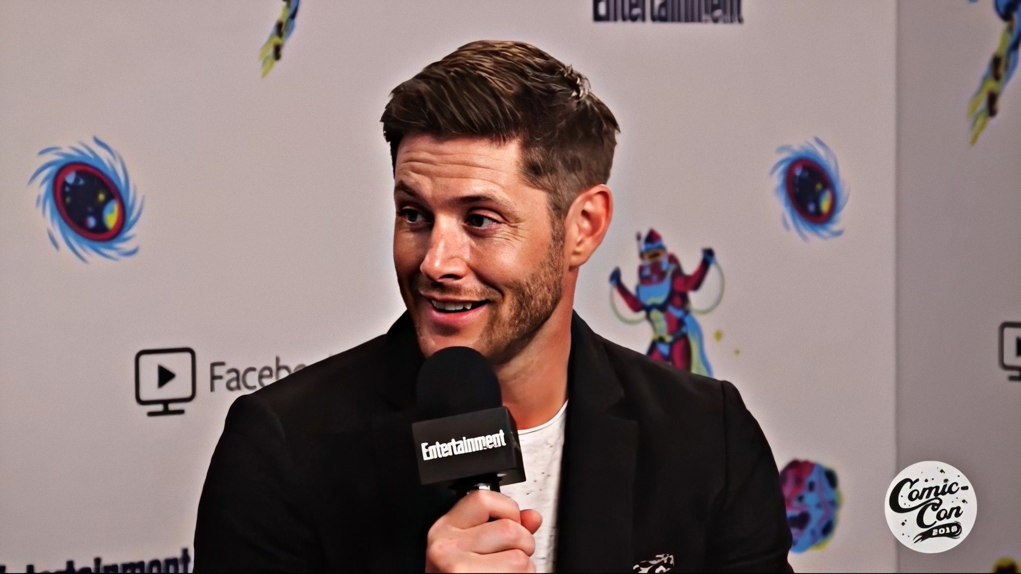 Jensen Ackles Daily On Twitter He Isyou Knowkinda Adorable