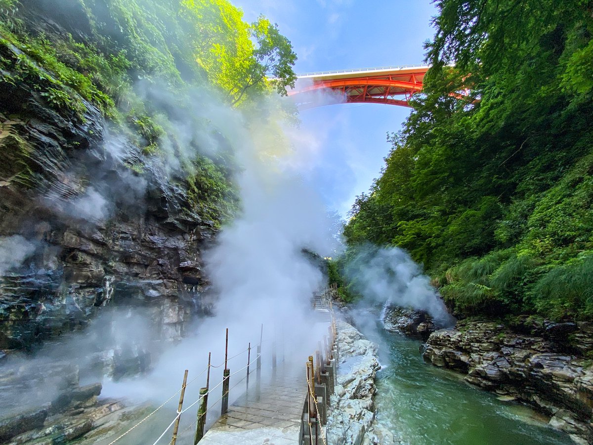 【トップ】今回旅出てる時も何度か使ってるカメラについて尋ねられたんですが、上げてた写真の半数くらい、実はこの辺の写真