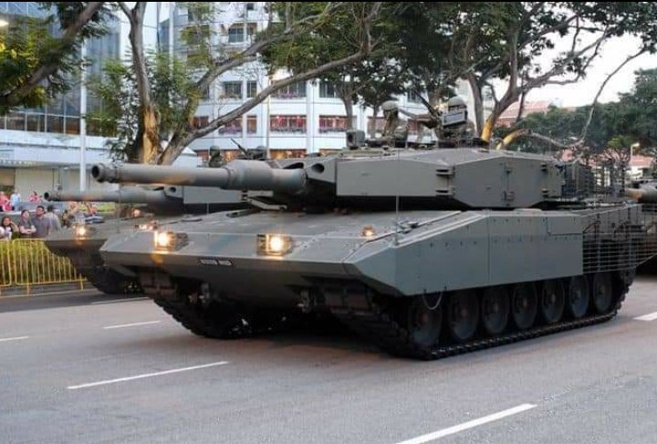 kereta kebal buatan malaysia