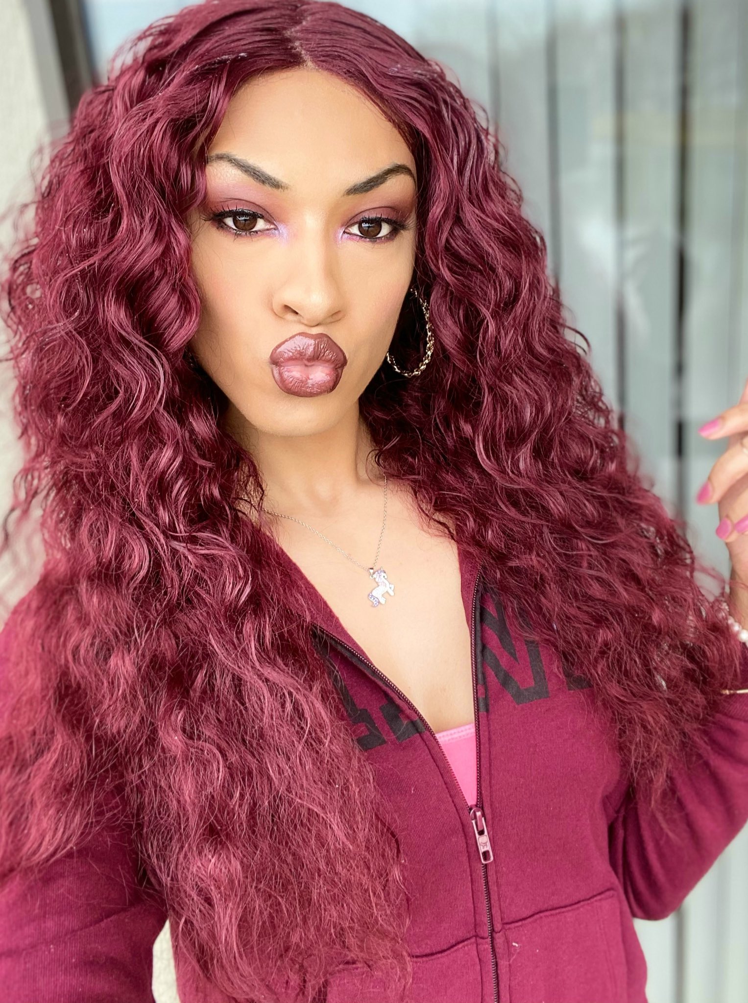 TW Pornstars - 3 pic. Itsbambii. Twitter. Theses lips can’t wait to taste your skin. 8:40 PM