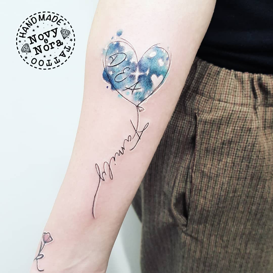 Novytattoo Handmade On Twitter: "💙 Family #Handmadetattoostudio #Girlink # Tattoo #Watercolors #Watercolourtattoo #Balloonart #Balloon #Palloncino #Heart #Familytattoo #Family #Hearttattoo #Cuore #Love #Inkedgirl #Tattooedgirl #Onmyskin #Ink #Carpi ... 1080_x_1080_jpg