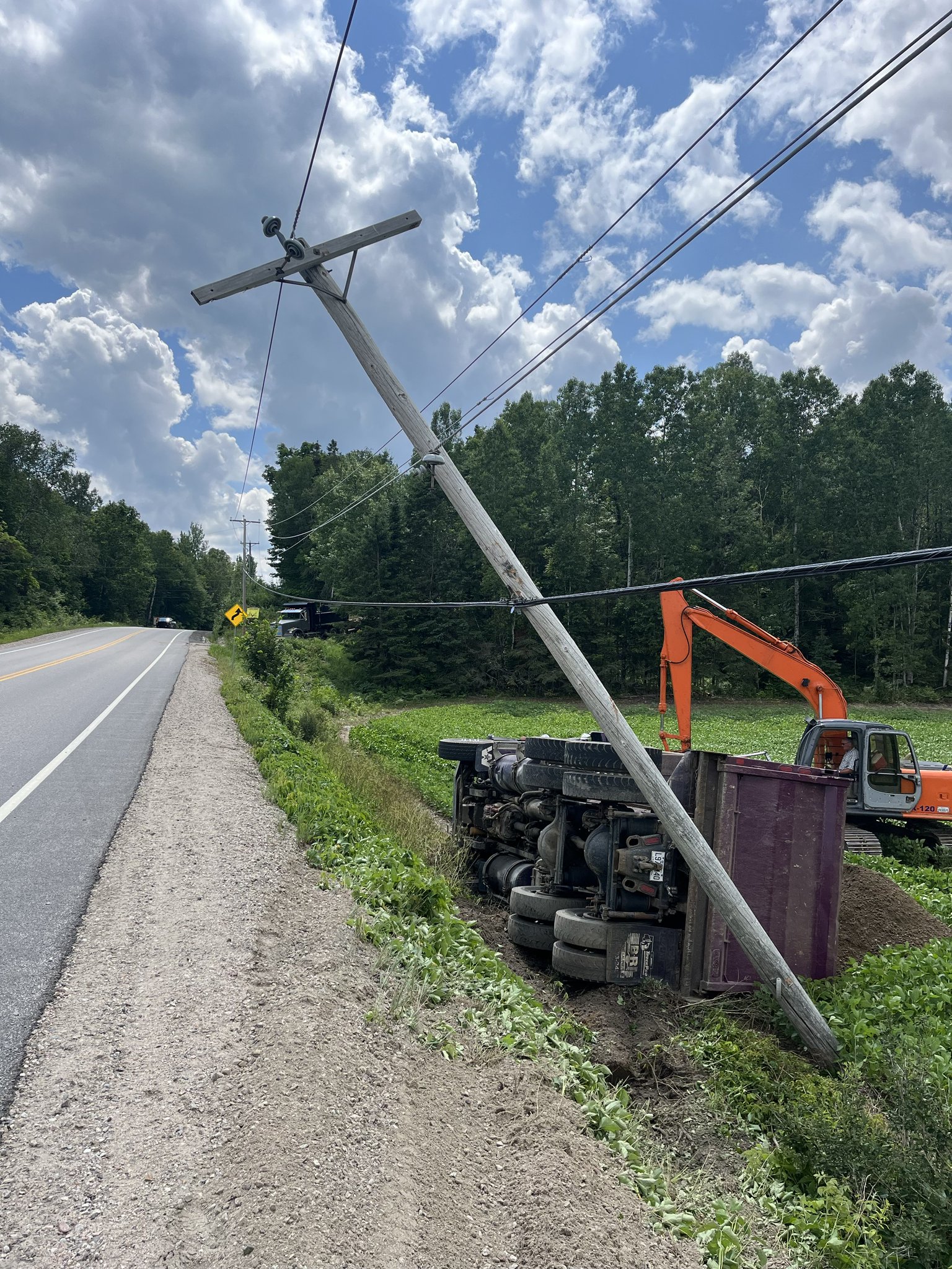 HydroQuébec on Twitter "Les orages violents d’hier ont causé des