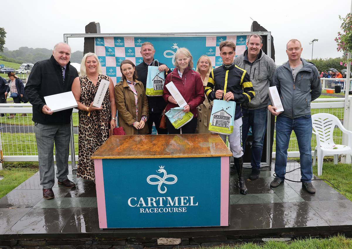 Cartmel Racecourse on Twitter "Race 4 The Hadwins Handicap Steeple Chase 🥇 Ensel Du Perche 🥈