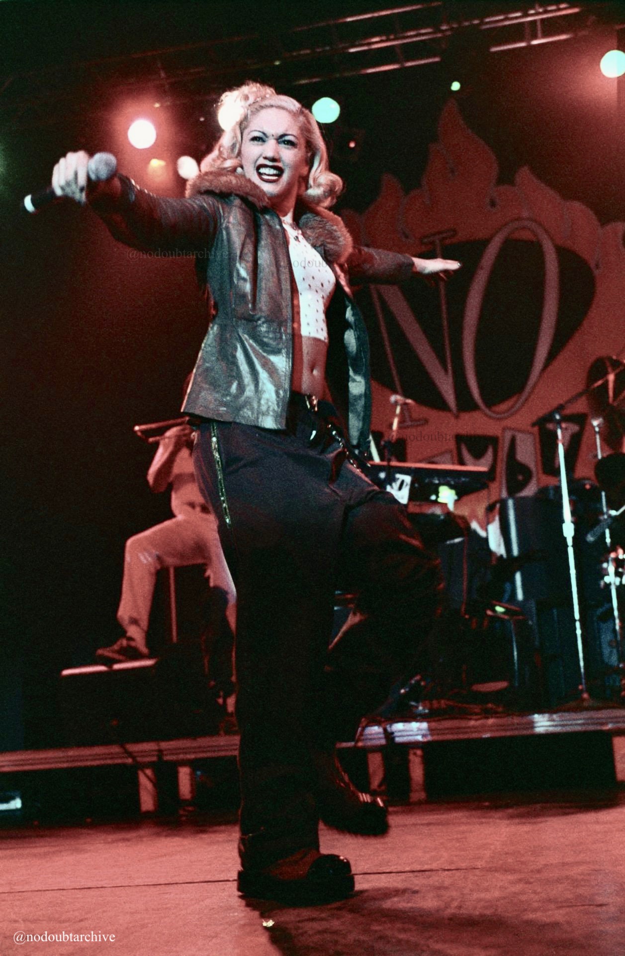 Gwen Stefani Tragic Kingdom