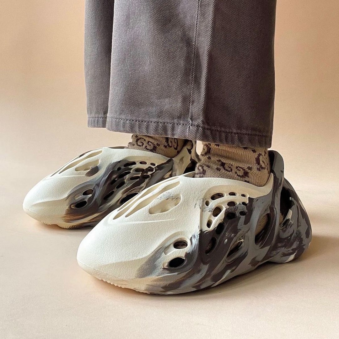 YEEZY MAFIA on Twitter "FOAM RUNNER MX CREAM CLAY https//t.co