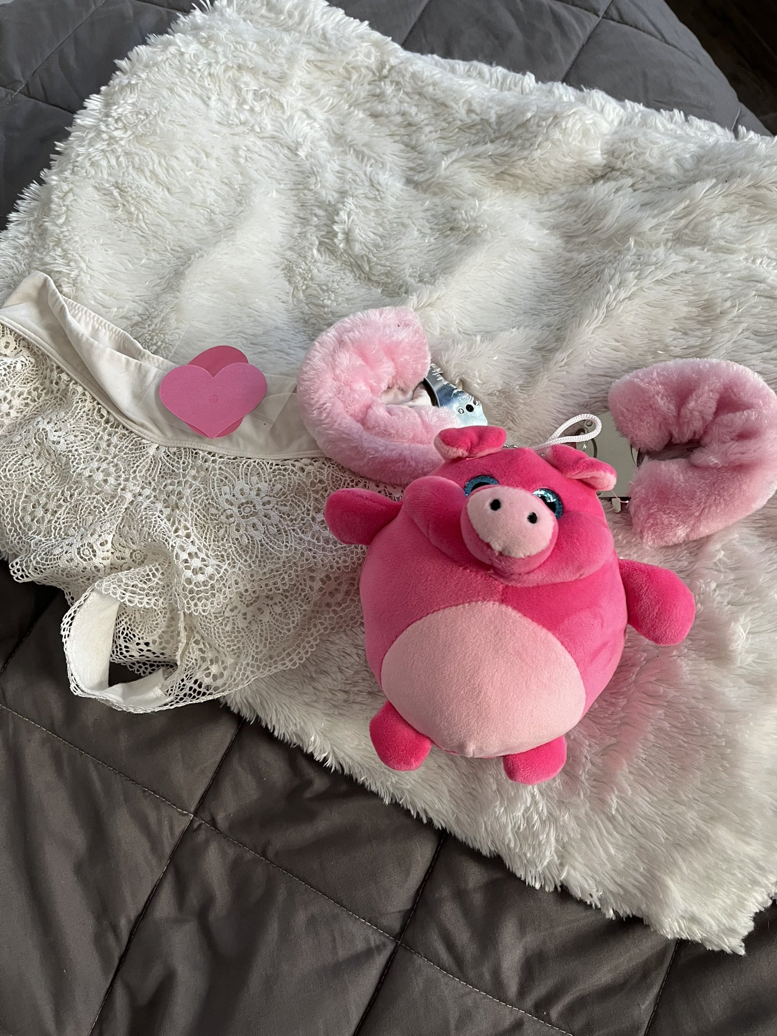 Dharma Jones on Twitter: "What could I possibly be up to? Hmmm… find