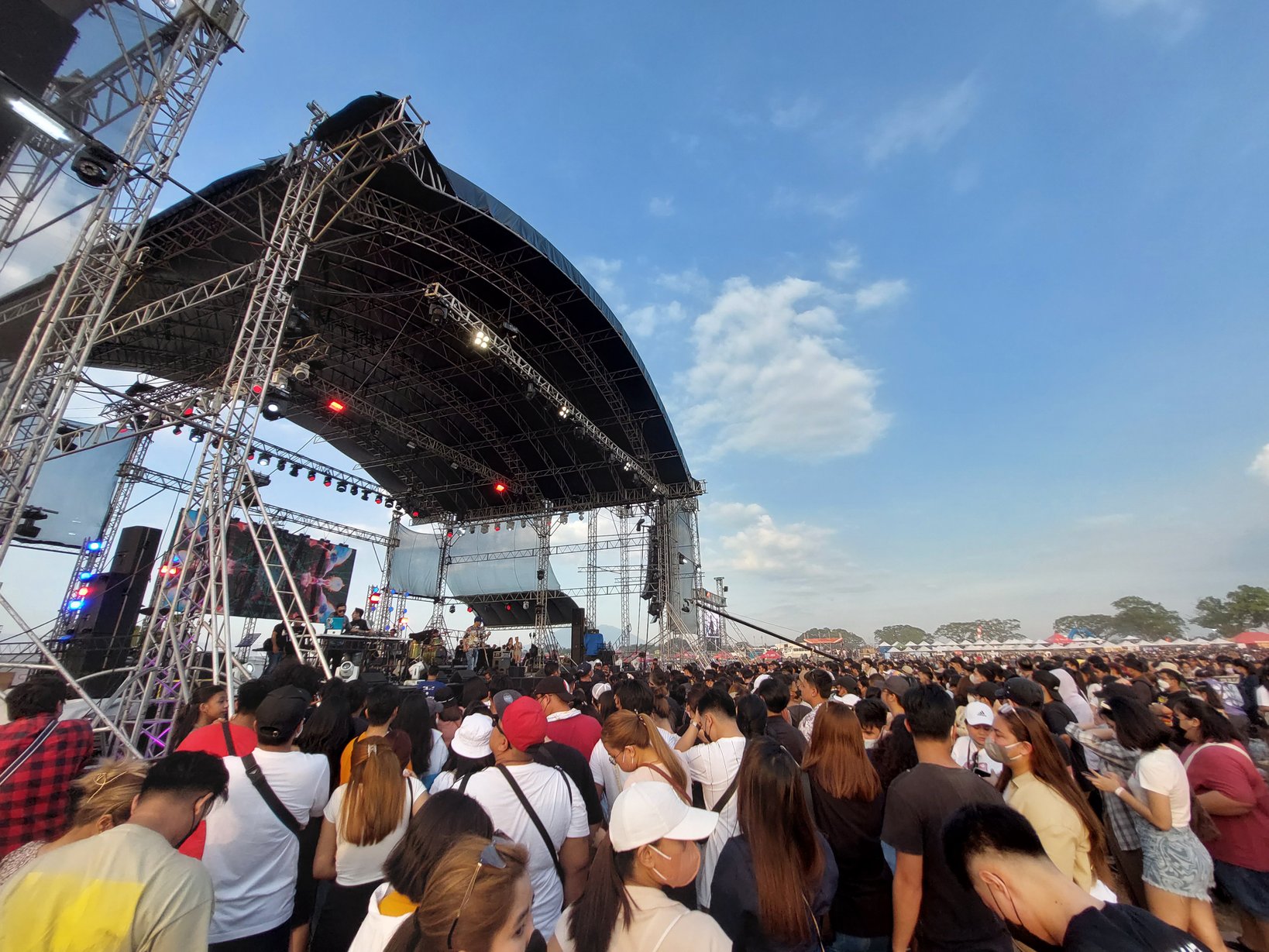 del Rosario on Twitter "Here now at the Clark Global City in