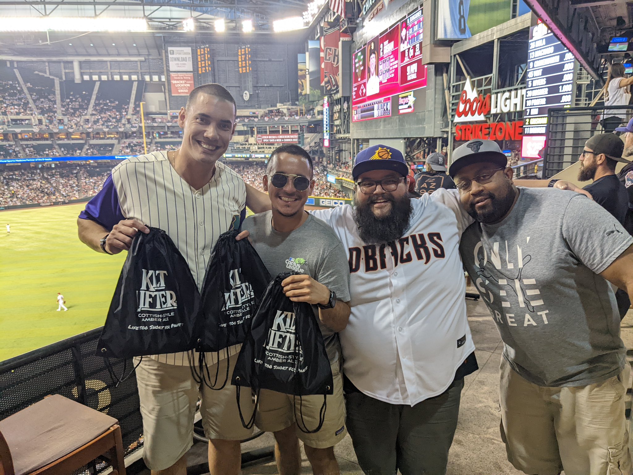 Arizona Diamondbacks on Twitter "This could be you. You + 3 friends