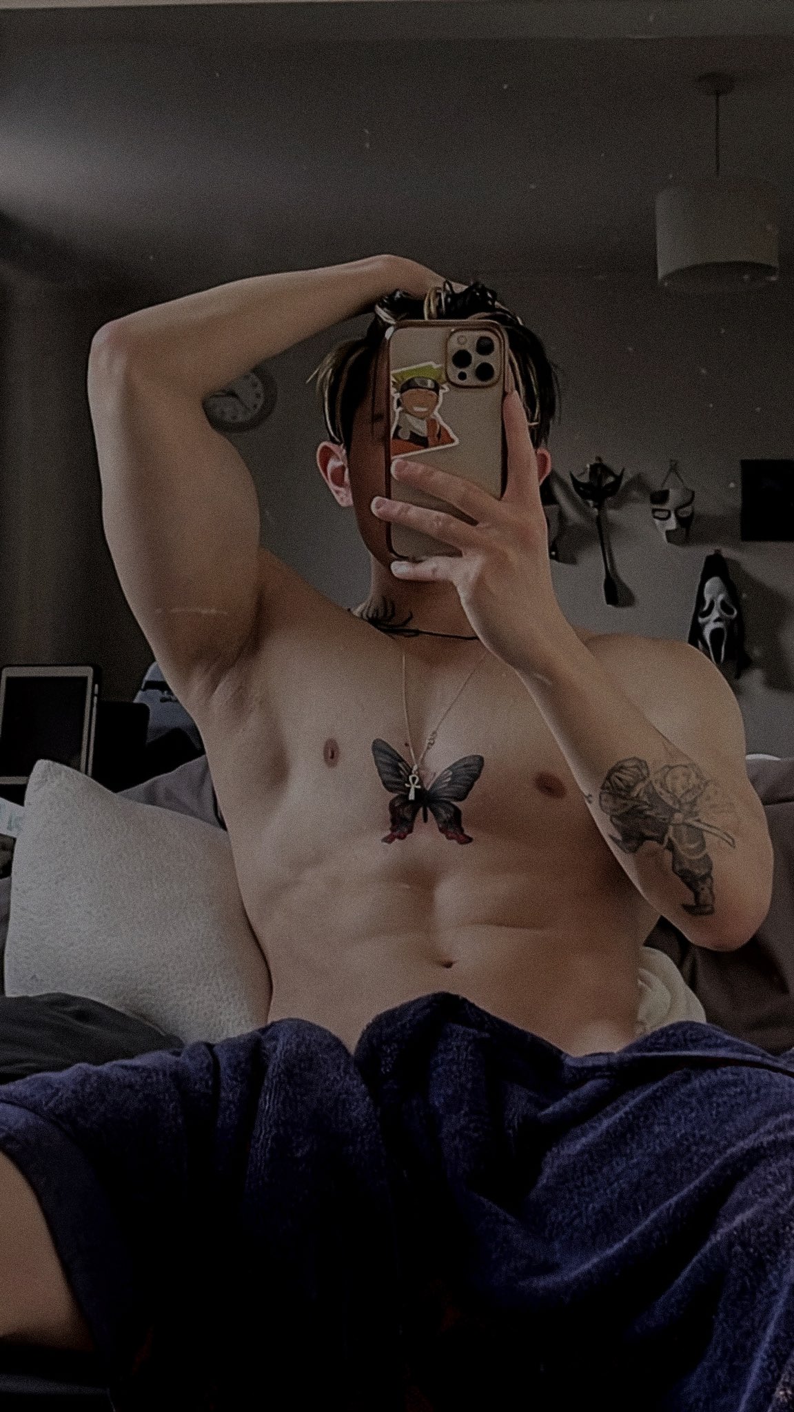 wei2aes_official on Twitter: "Don’t pet the butterfly, he’s shy 🦋 https