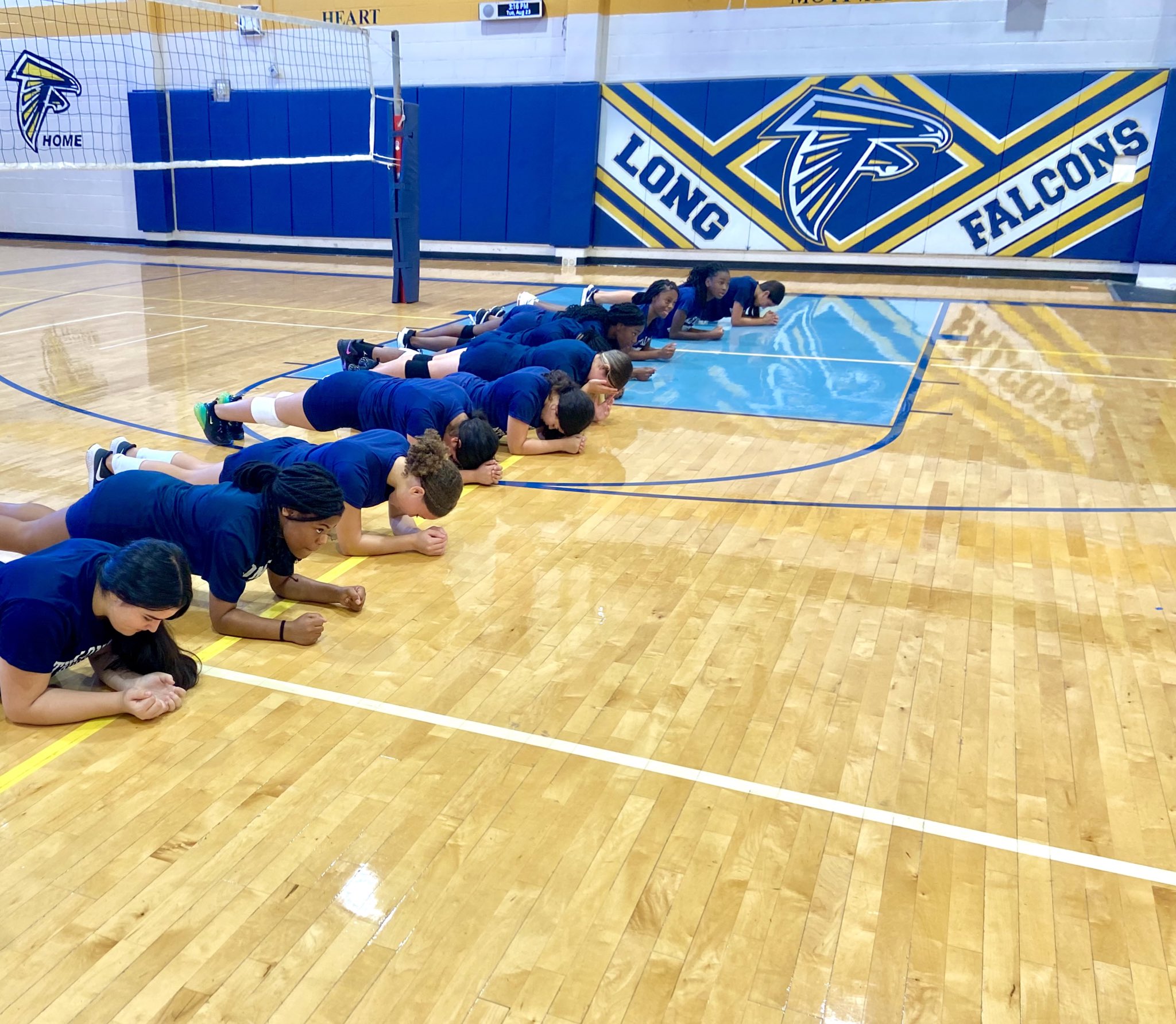 DFL Athletics on Twitter "8th grade Volleyball putting in work this