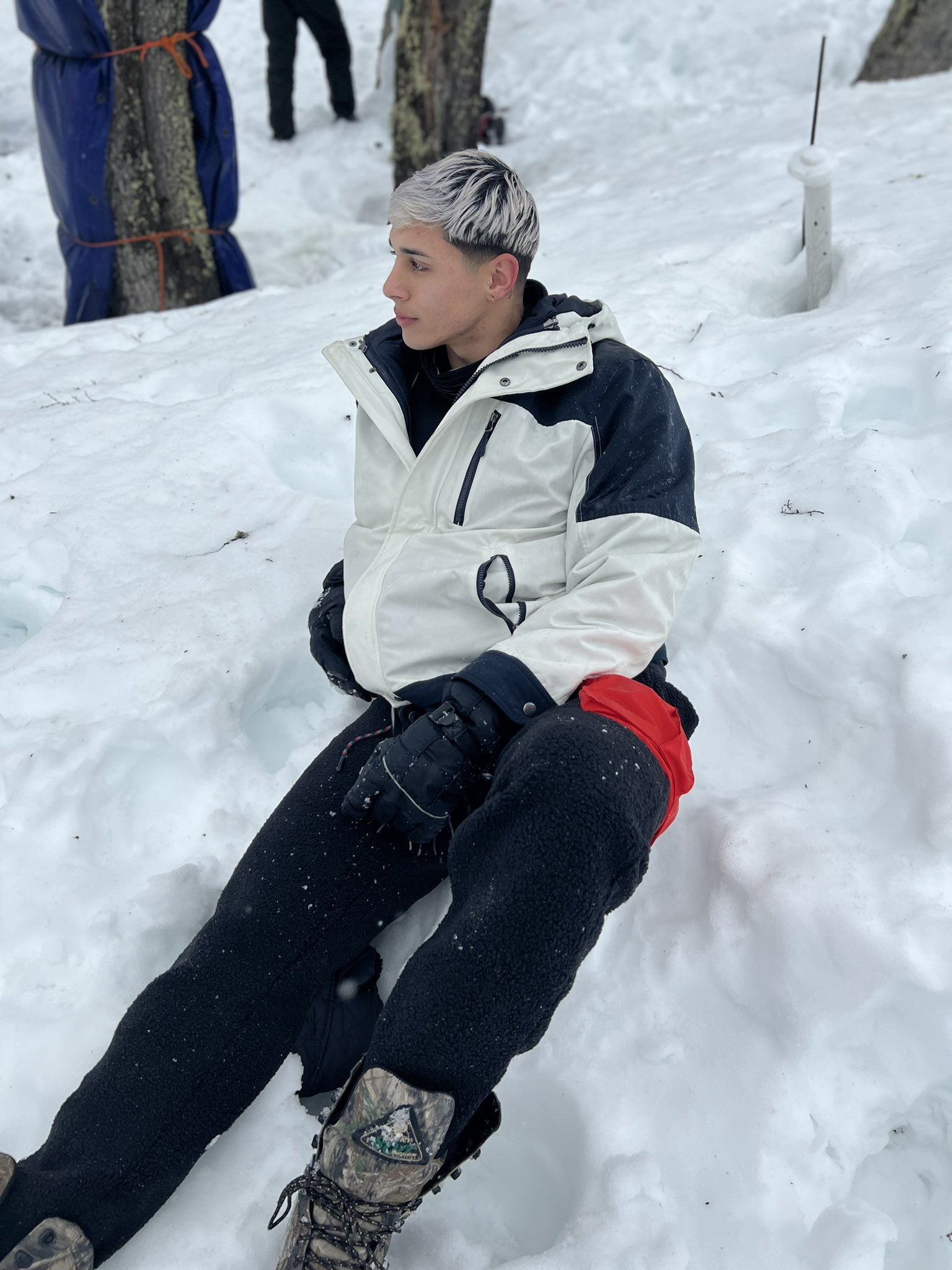 LEO NASTACIO on Twitter: "@glezzz_ela ☃️☃️☃️ https://t.co/ya7xFfuJcr