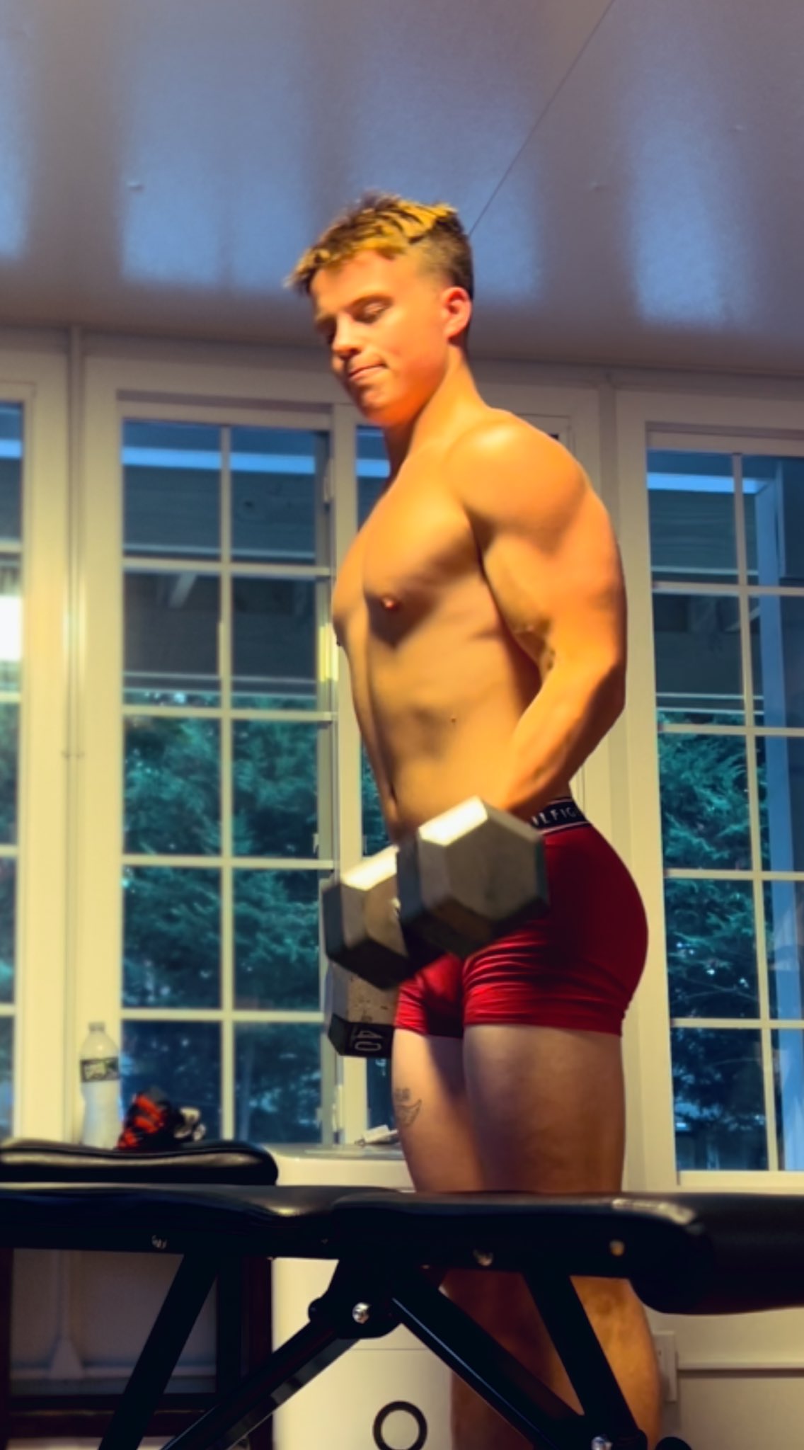 MICHAEL DOHERTY FREE OF 🥵 on Twitter: "Preview of my nude workout video