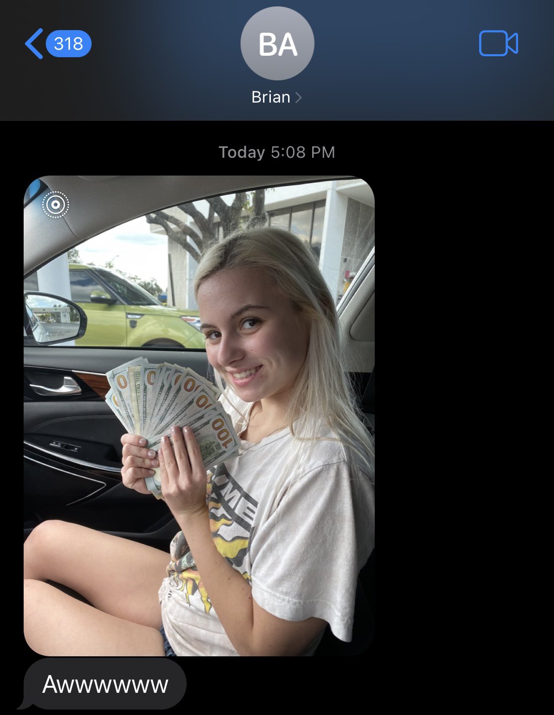 TW Pornstars - 1 pic. ARIA BANK$. Twitter. My agent @teambrian2016 sent me a picture of me 3