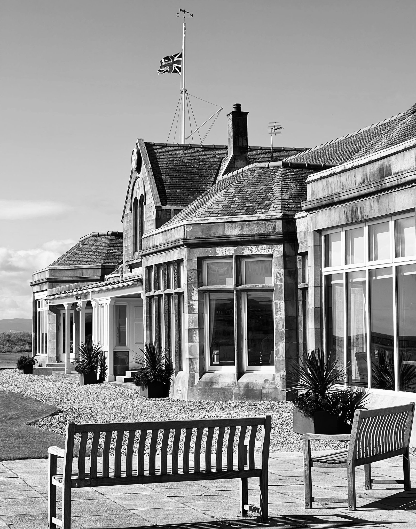 Royal Troon Golf on Twitter "As a mark of respect, the Clubhouse