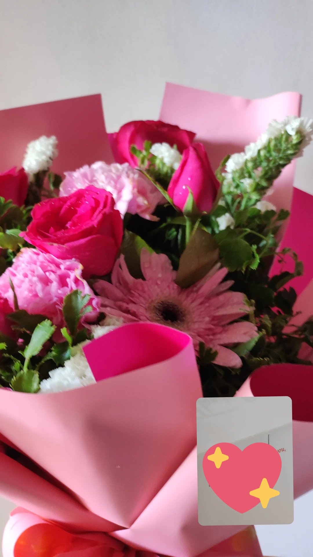 ninya 💌 on Twitter "just like this. my boyfriend gave me flowers. 🫶🏼🤪