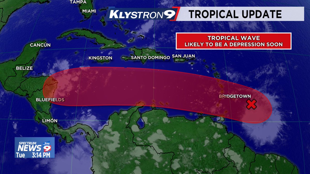 Tropical Update at 3 pm Tue The tropical wave approaching the