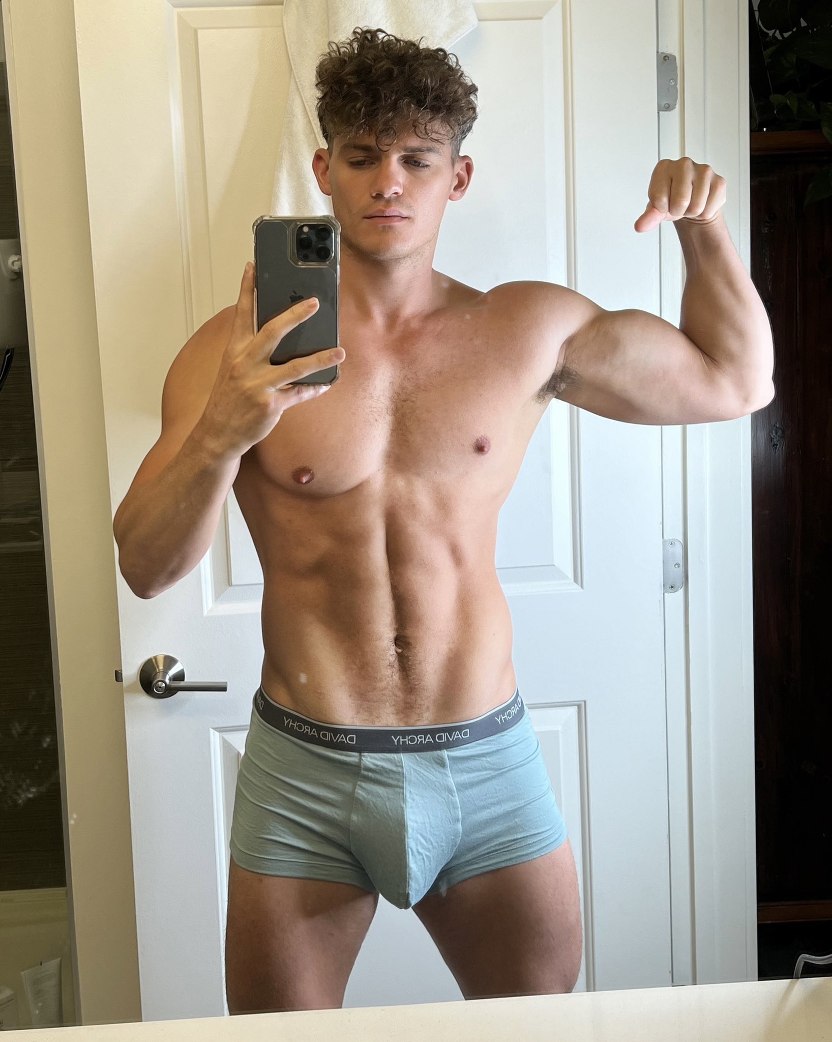 jackson on Twitter: "Lifted some very BIG weight today https://t.co