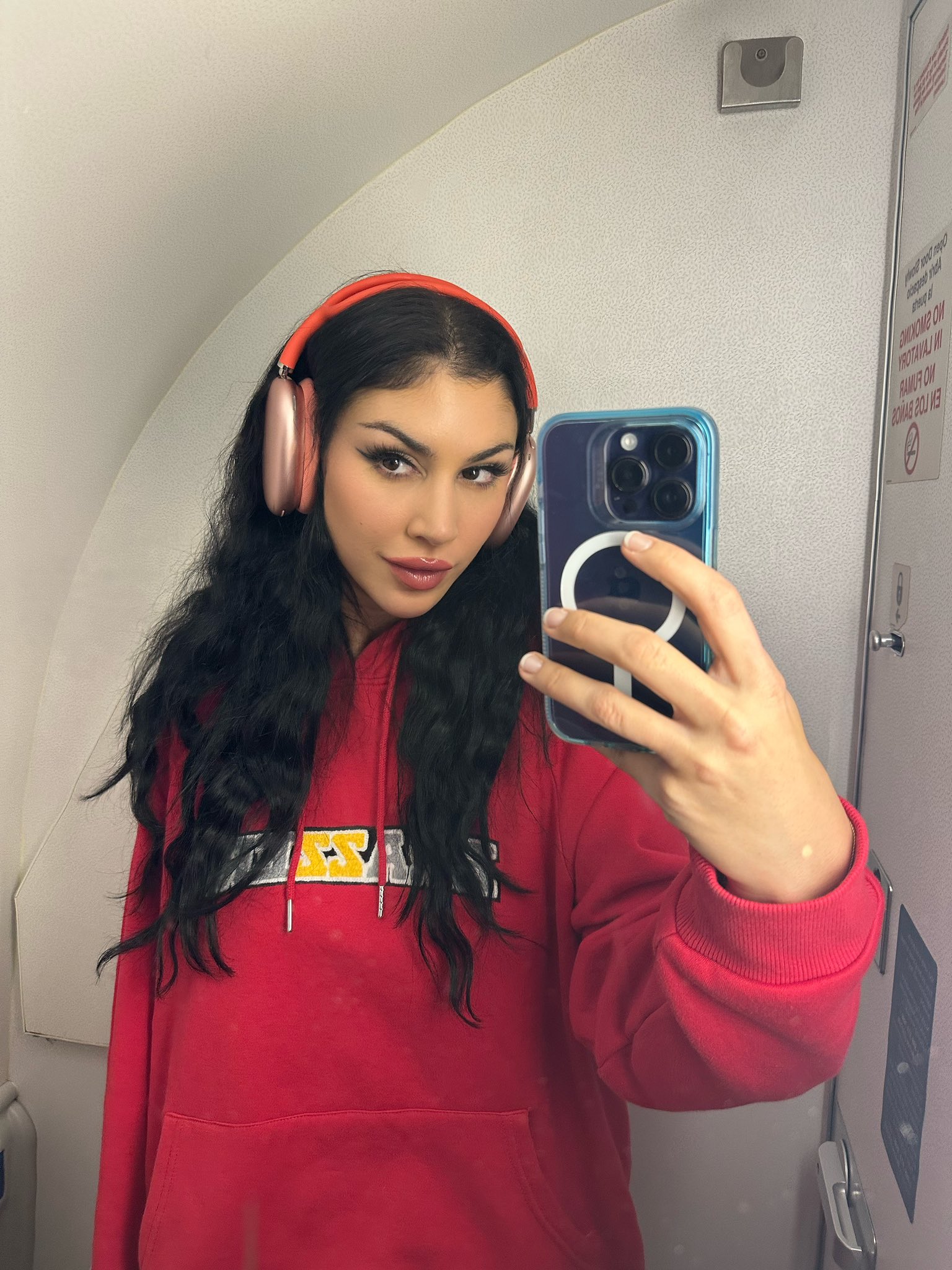 TW Pornstars - 1 pic. Queenie Sateen. Twitter. TODAY! Catch me live on
