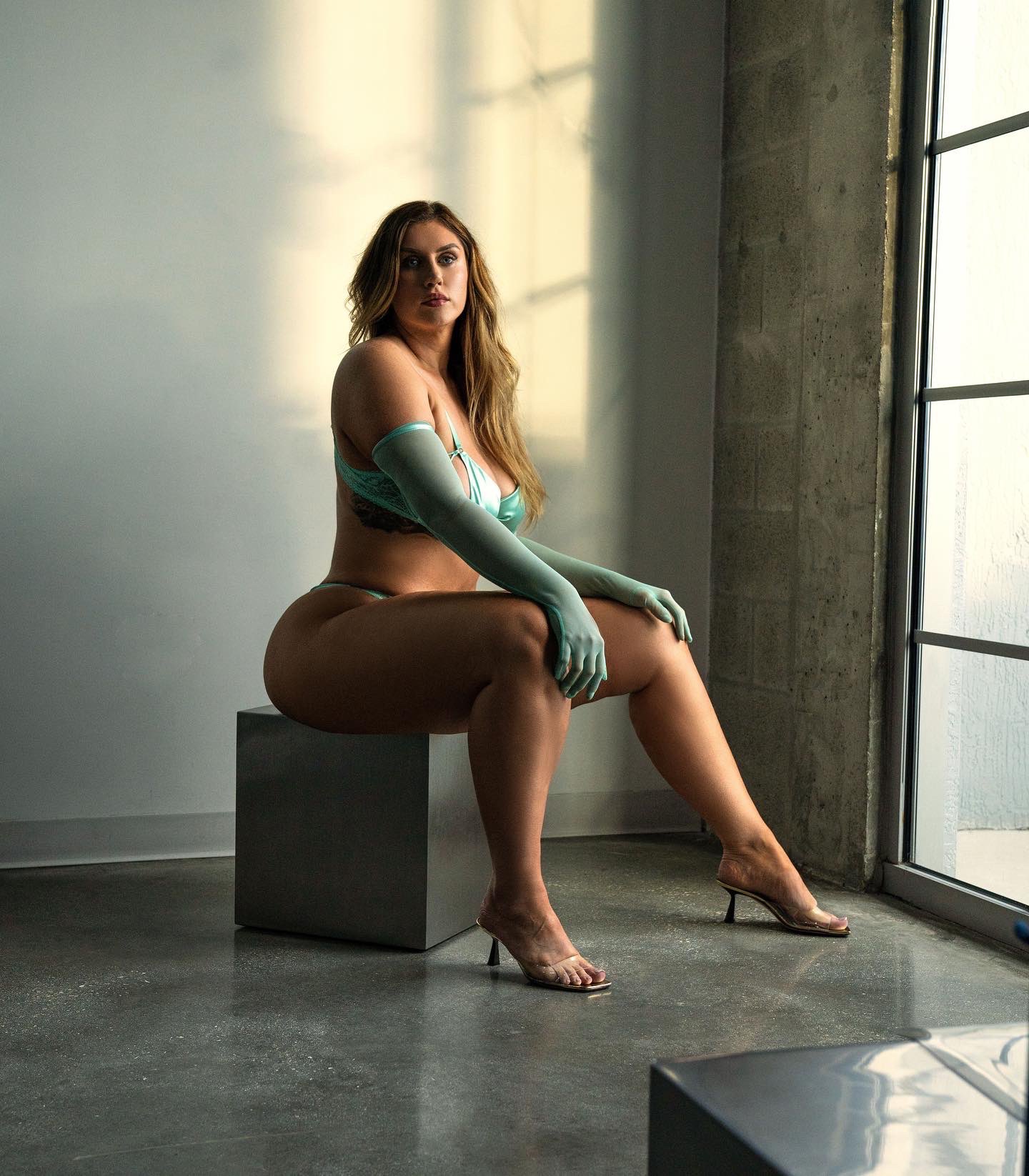 Sophie on Twitter: "Let's start this Monday off with a bang 😉 with 50%