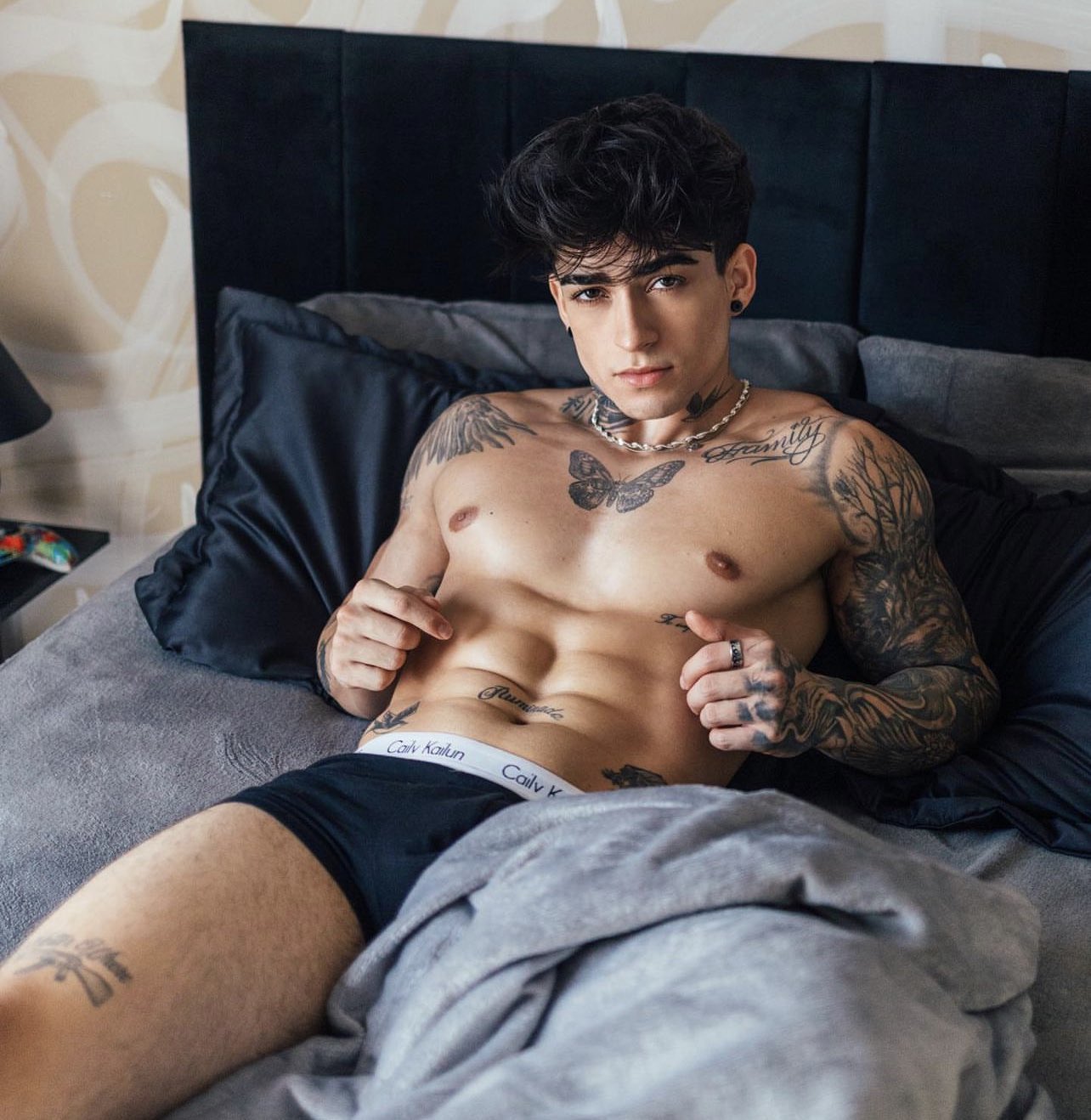 CELEBS NAKED 🔥 on Twitter: "Henrique Lima via Onlyfans 🔥 https://t.co/3N9XbJGpJs" / Twitter