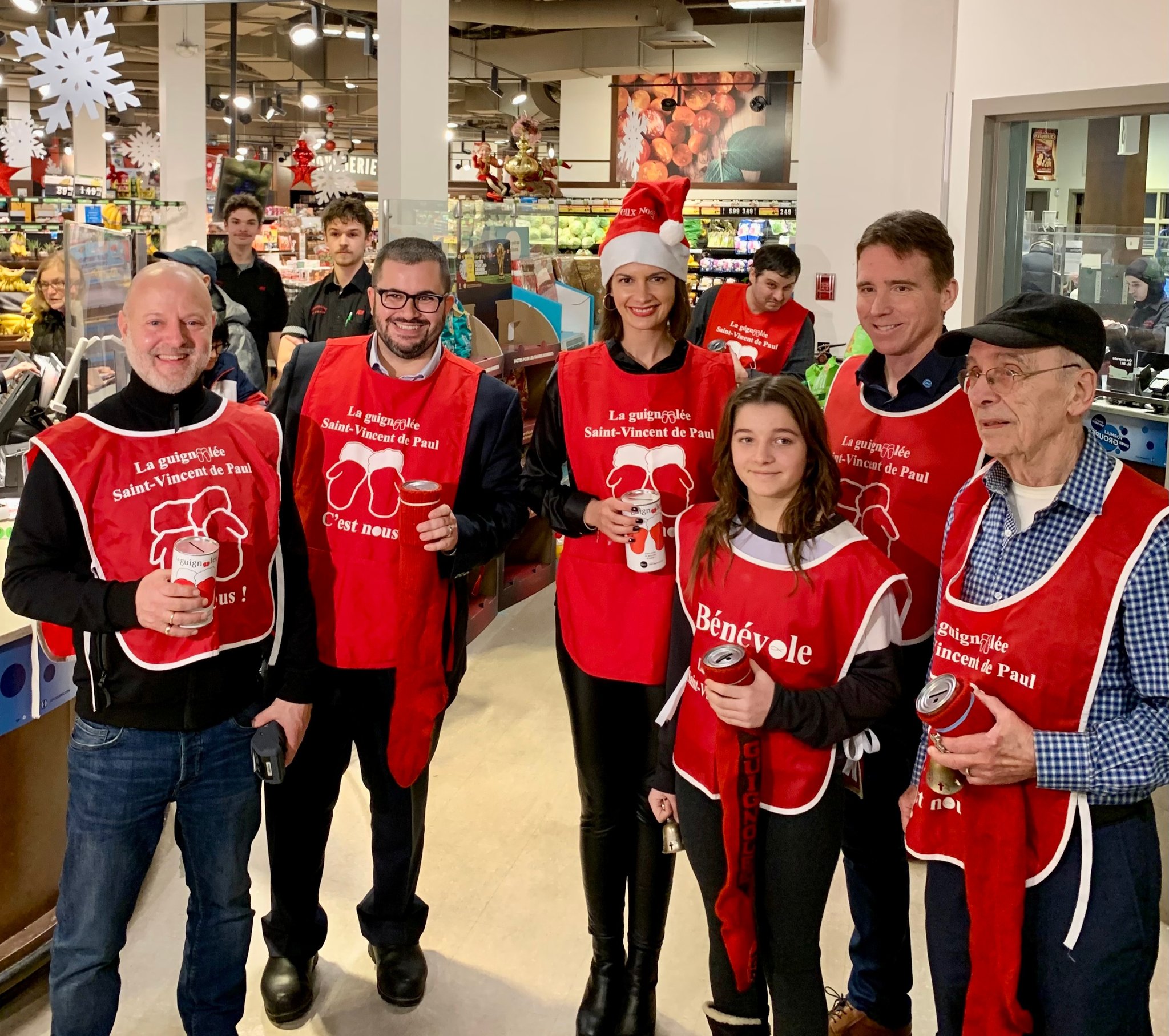 Geneviève Guilbault on Twitter "Guignolée chez nous dans LouisHébert