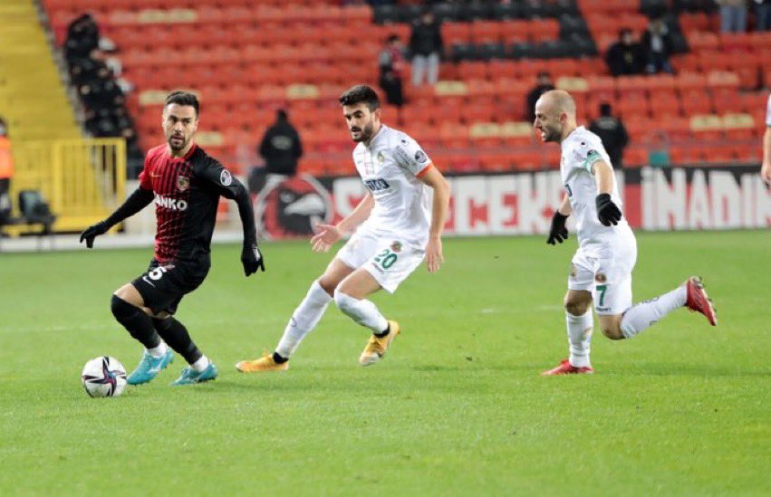 Morel ve Furkan Soyalp resmen Adana Demirspor'da Futbol